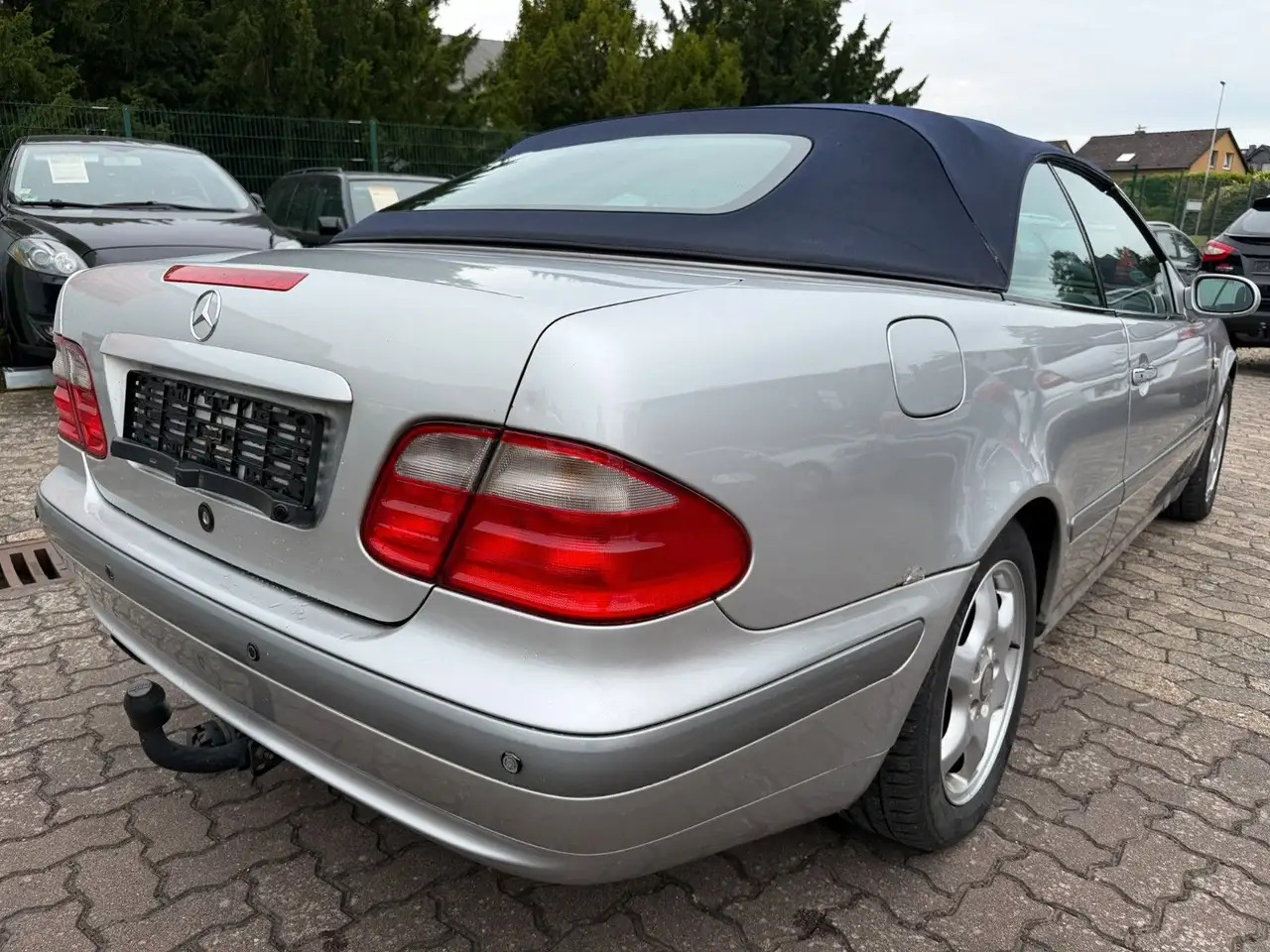 Mercedes-Benz CLK 200 Cabrio Autom,Klima,Leder,AHK,PDC, foto 3