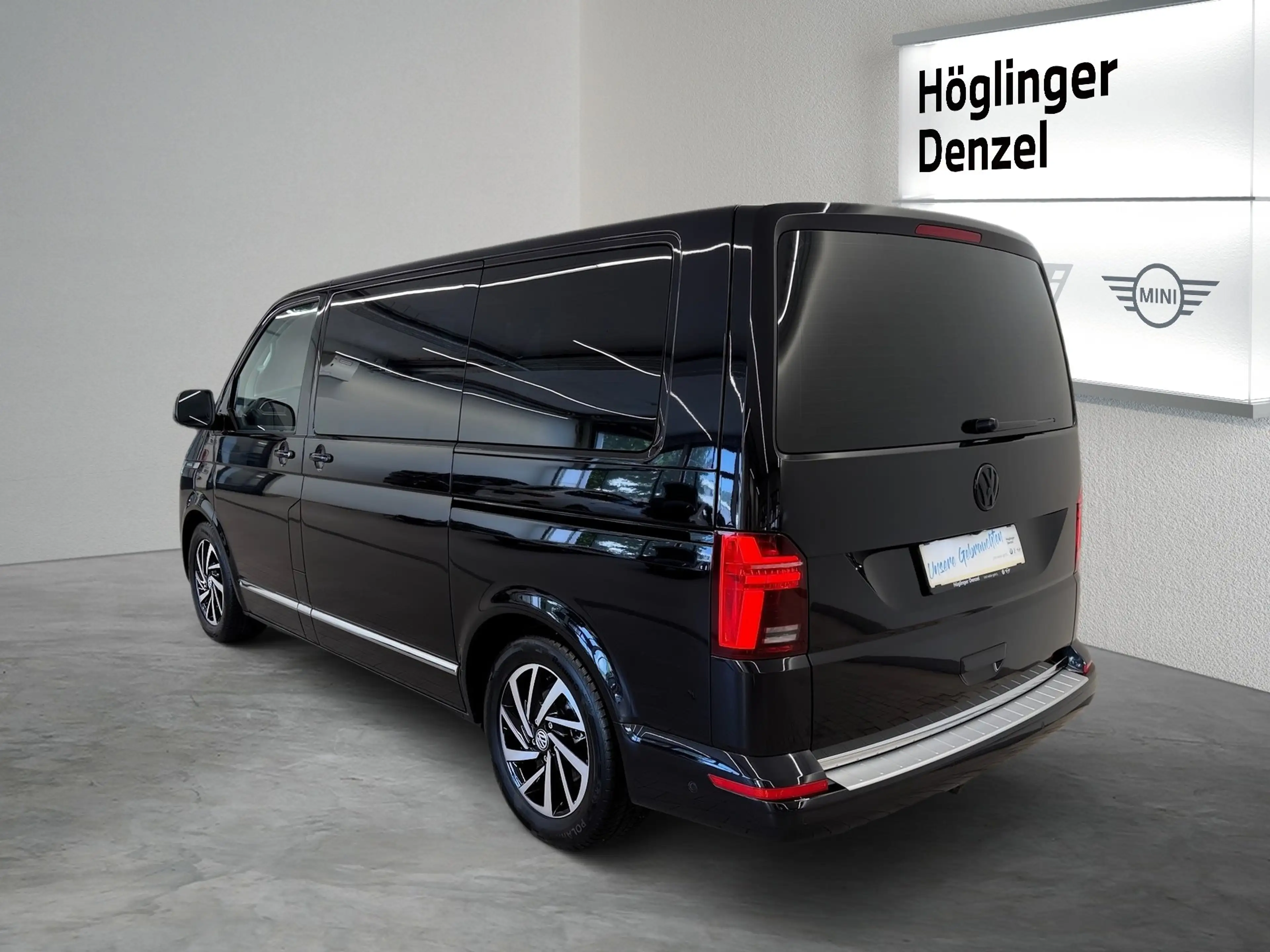 Volkswagen LT Multivan Highline 2,0 TDI 4Motion DSG — photo 9