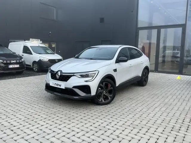 Renault Arkana E-TECH RS LINE