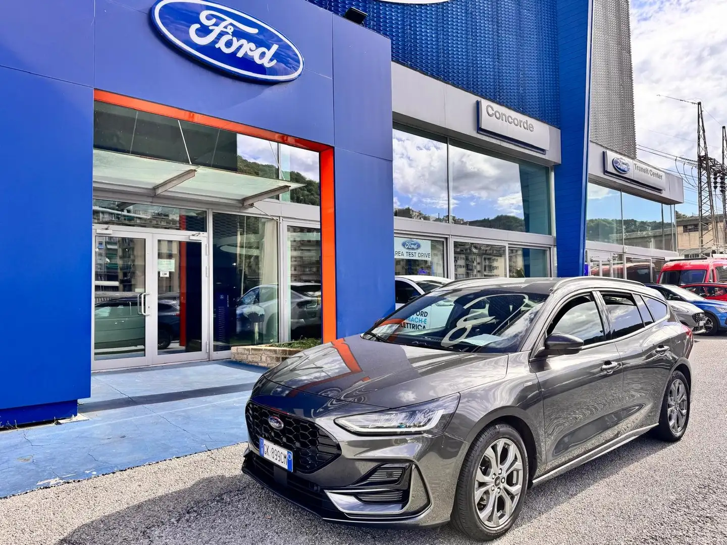 Ford Focus Focus SW SW 1.0 ecoboost h ST-Line 125cv Grigio - 1
