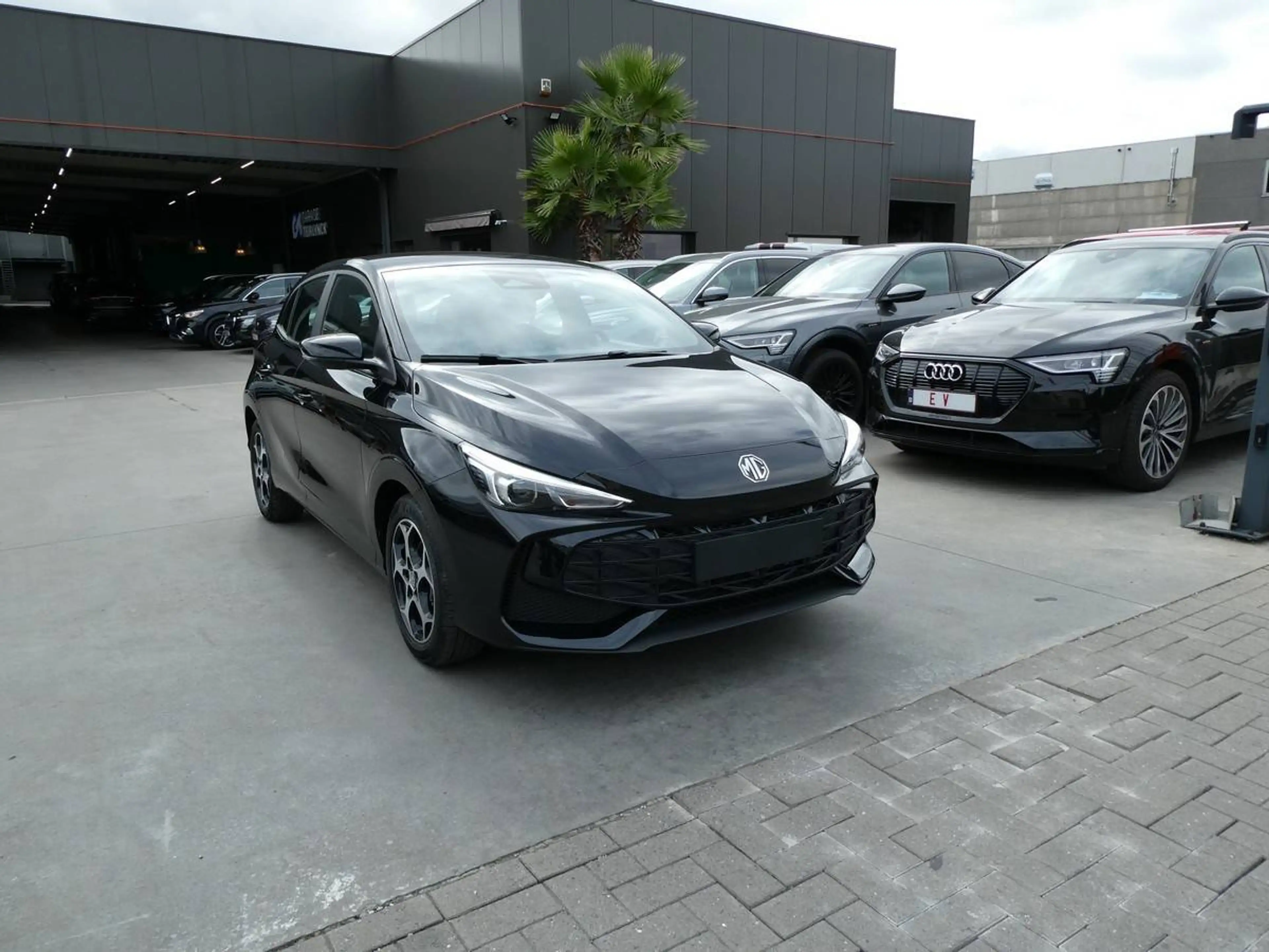 MG MG3 1.5 Hybrid+ 195pk Luxury Luxe 360 Cam BLIS ACC Leder '25 25000km (55752) — photo 7