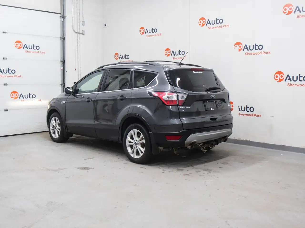 Ford Escape снимка Ford Escape