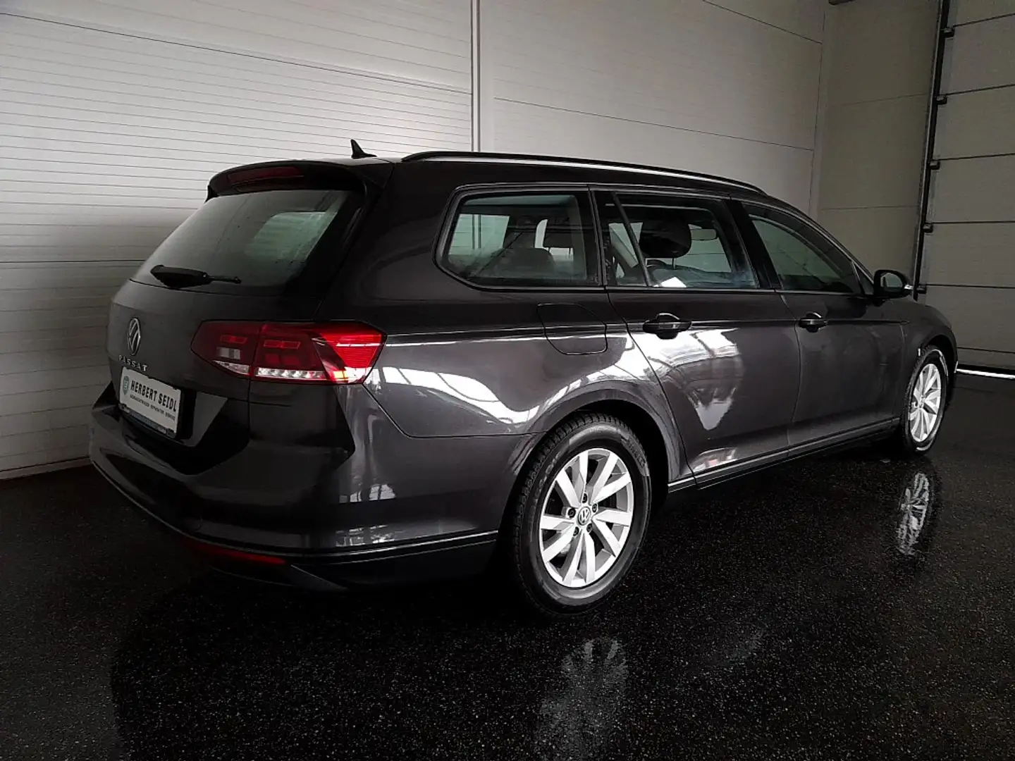 Volkswagen Passat Variant 2,0 TDI DSG *LED / NAVI / ACC / KAMERA / VERKEH... Grau - 2