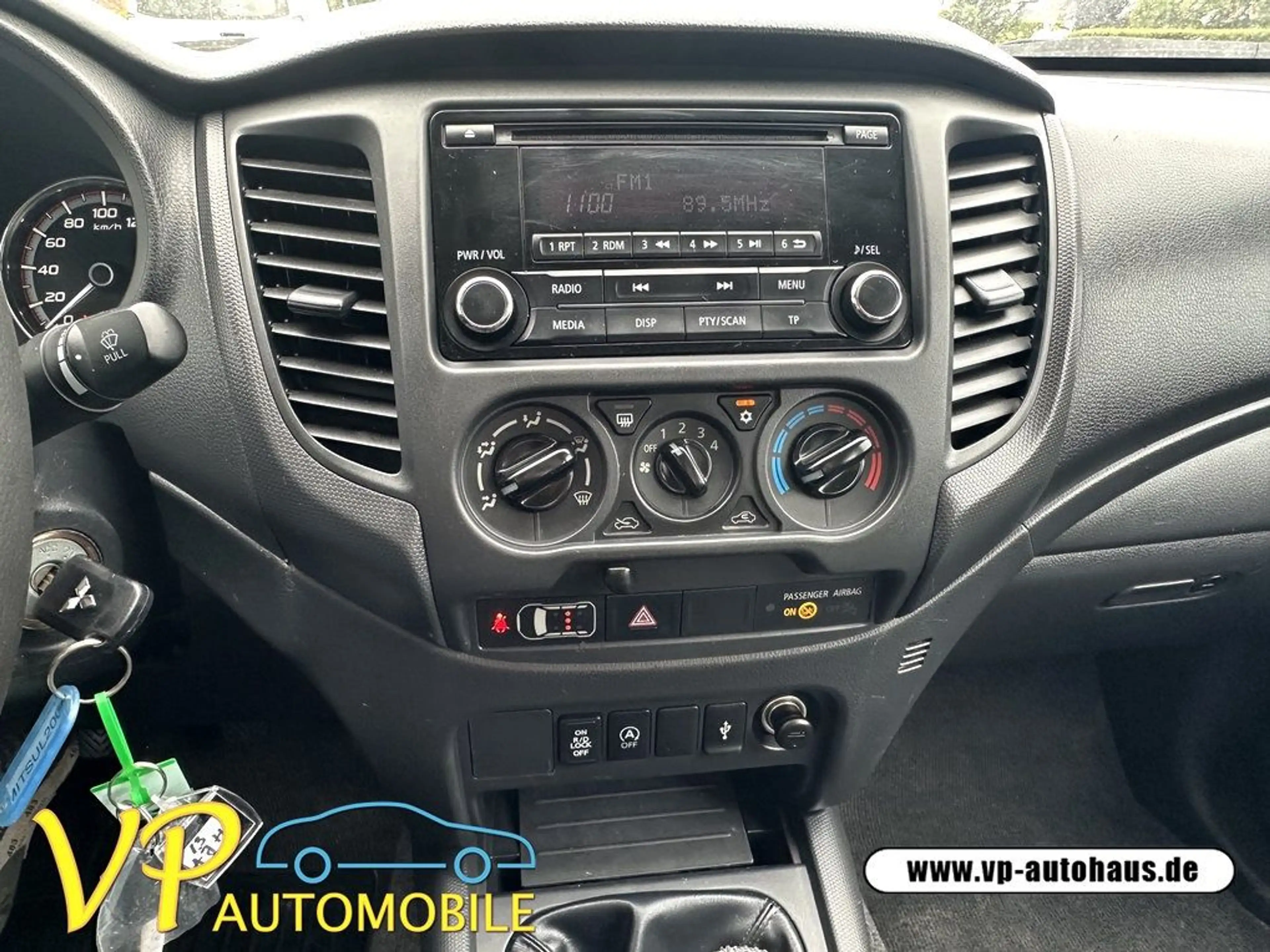 Mitsubishi L200 Basis Doppelkabine 4WD — photo 14