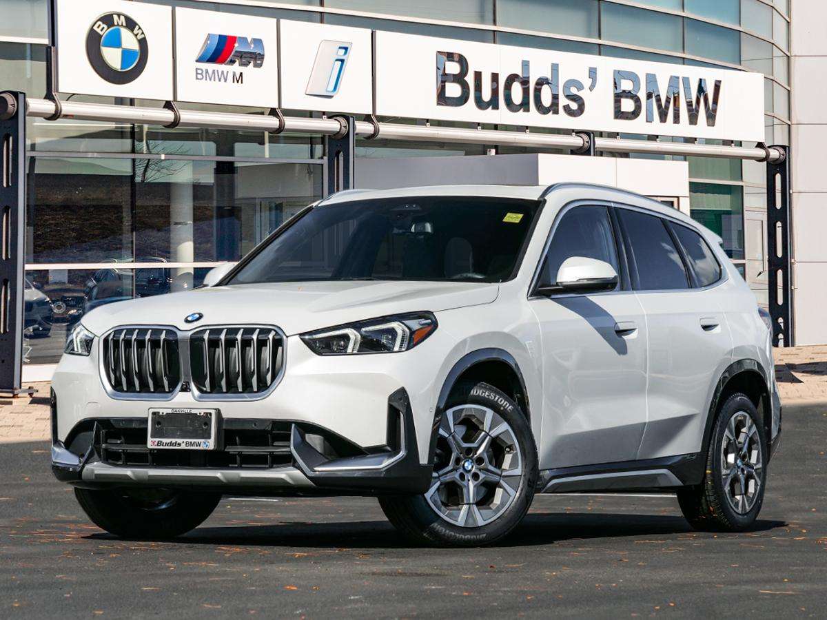 2026 BMW X1 ENHANCED / HEAD-UP / 360 CAMERA
