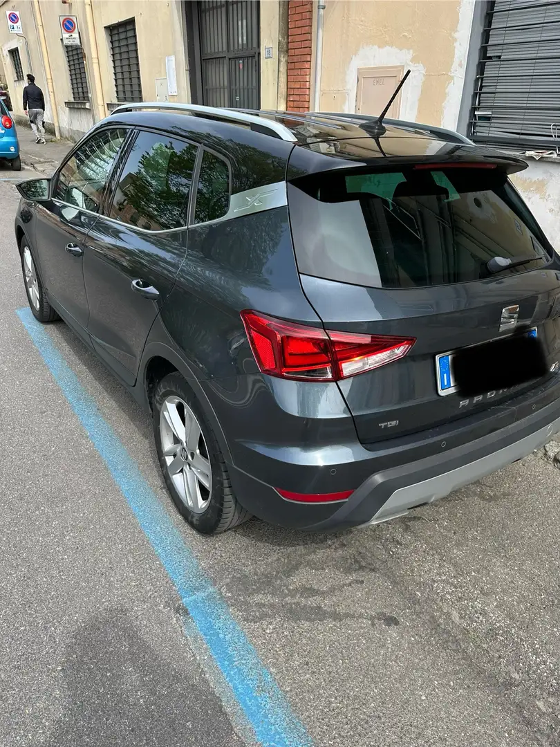 SEAT Arona 1.0 tgi 95cv FR - 1