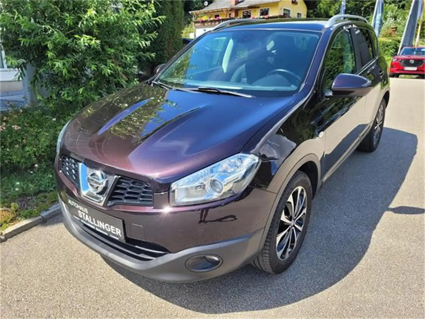 Nissan Qashqai 1,5 dCi I-WAY 2WD DPF Zwart - 1