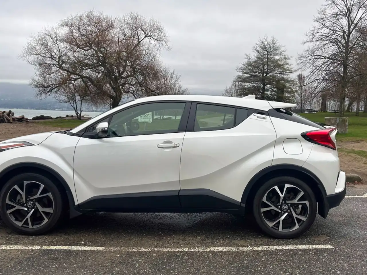 Toyota C-HR снимка Toyota C-HR
