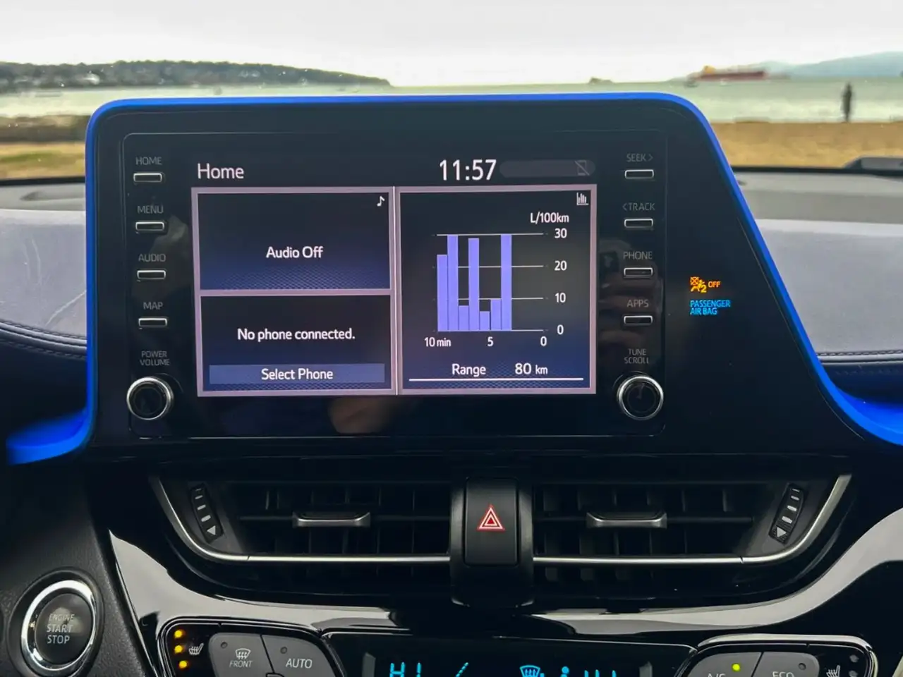 Toyota C-HR снимка Toyota C-HR