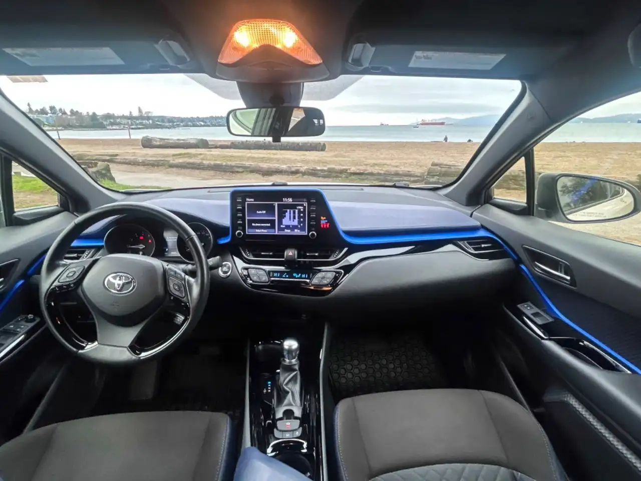 Toyota C-HR снимка Toyota C-HR