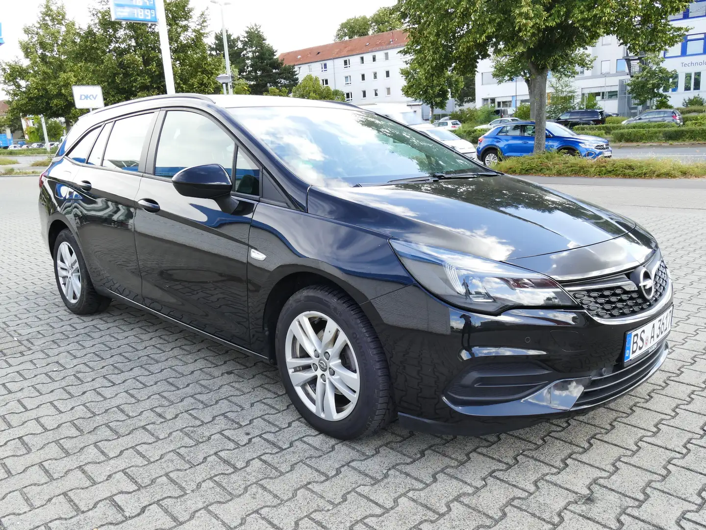 Opel Astra Astra Sports Tourer 1.5 D Start/Stop Business Eleg Schwarz - 1