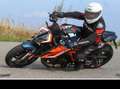 KTM 1290 Super Duke R Blauw - thumbnail 1