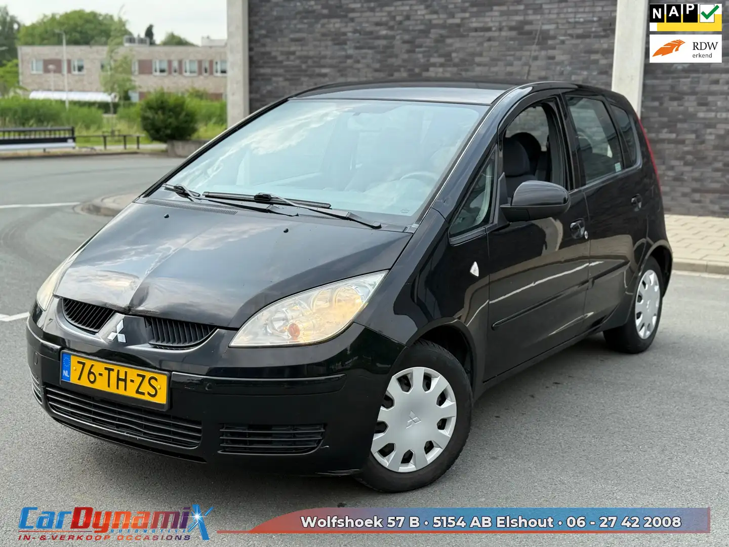 Mitsubishi Colt 1.3 Invite // Airco // Rijd Schakelt Fijn! Schwarz - 1