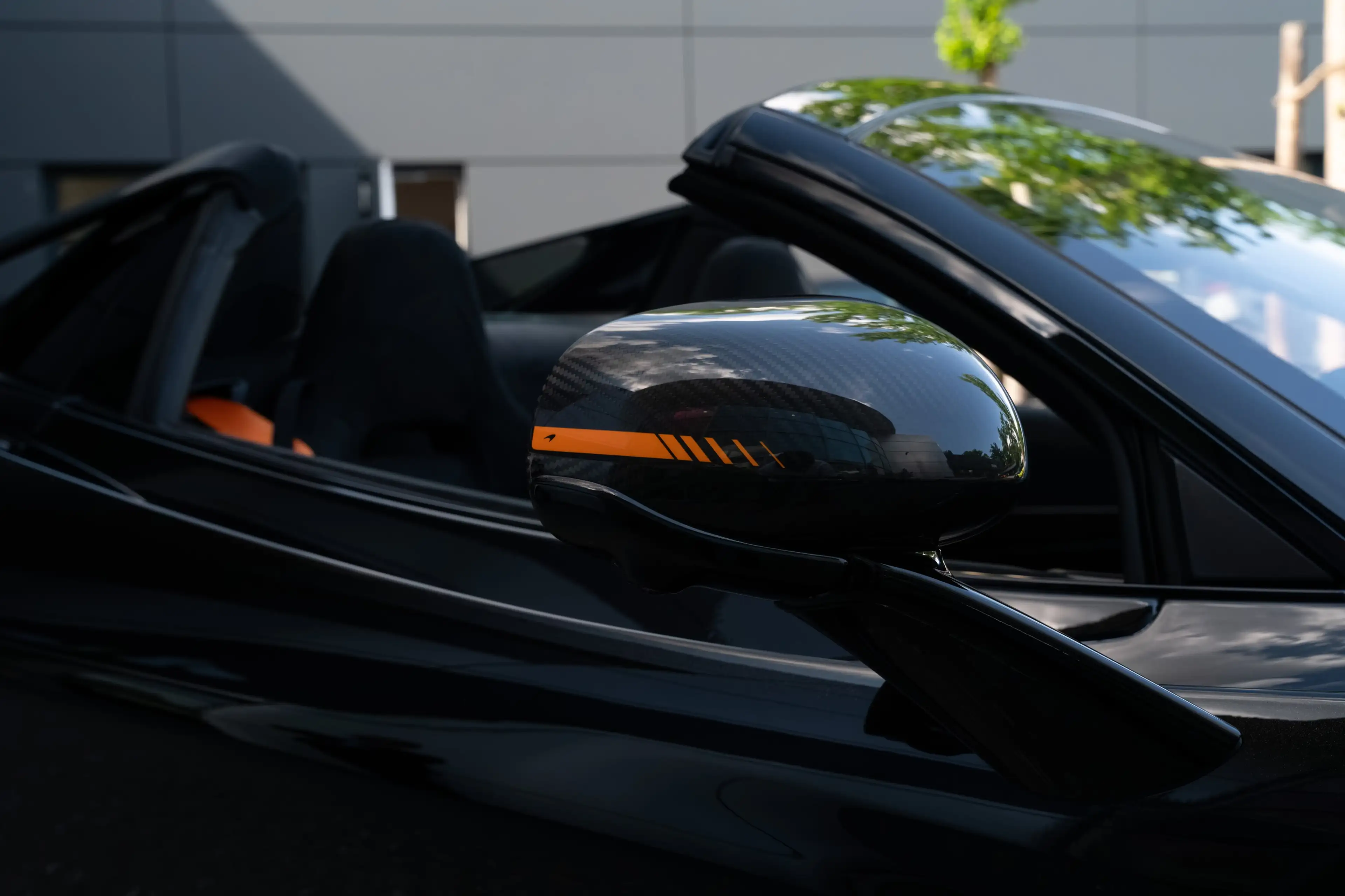 McLaren 750S Spider CF Exterior I Onyx I B&W — photo 13