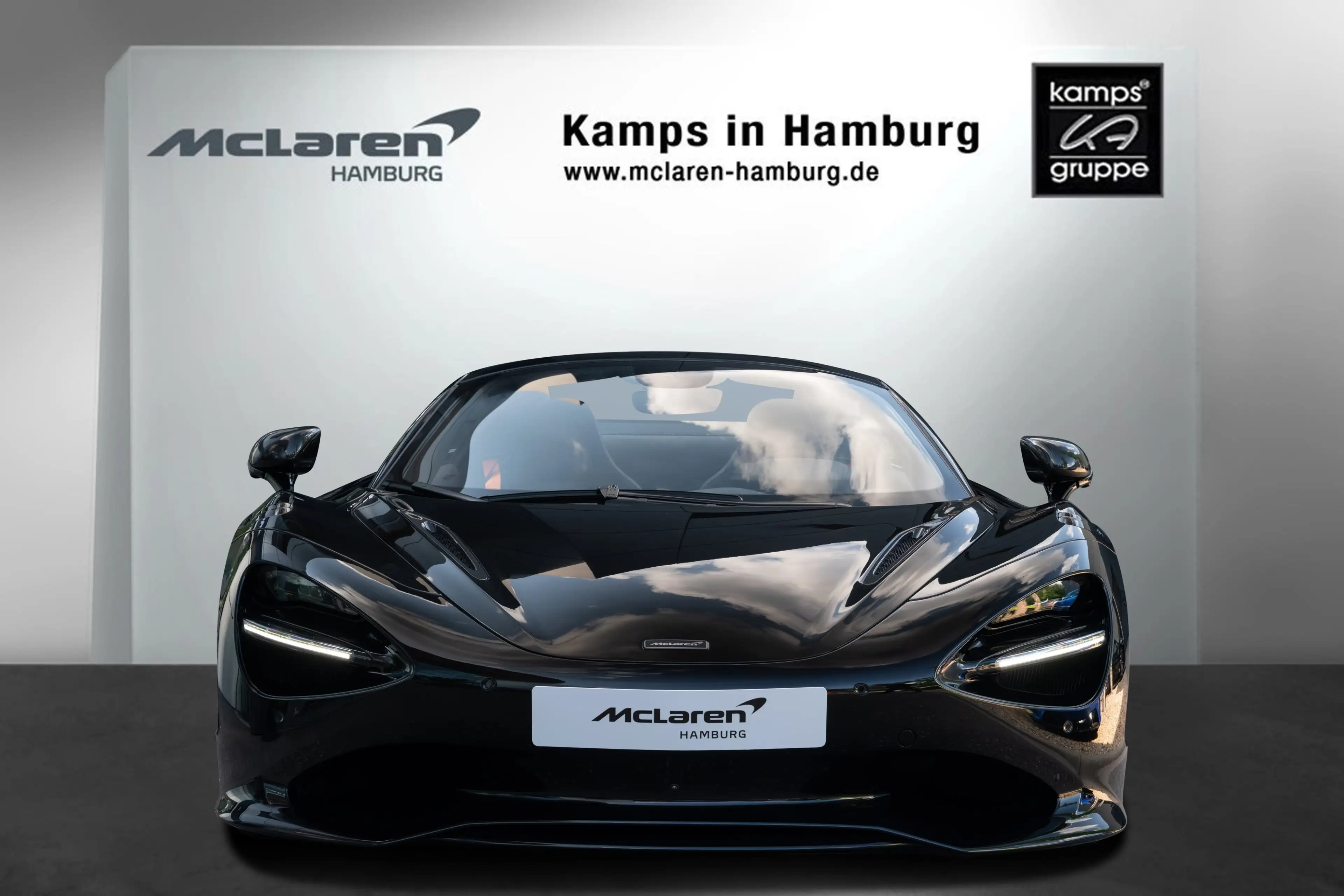 McLaren 750S Spider CF Exterior I Onyx I B&W — photo 8