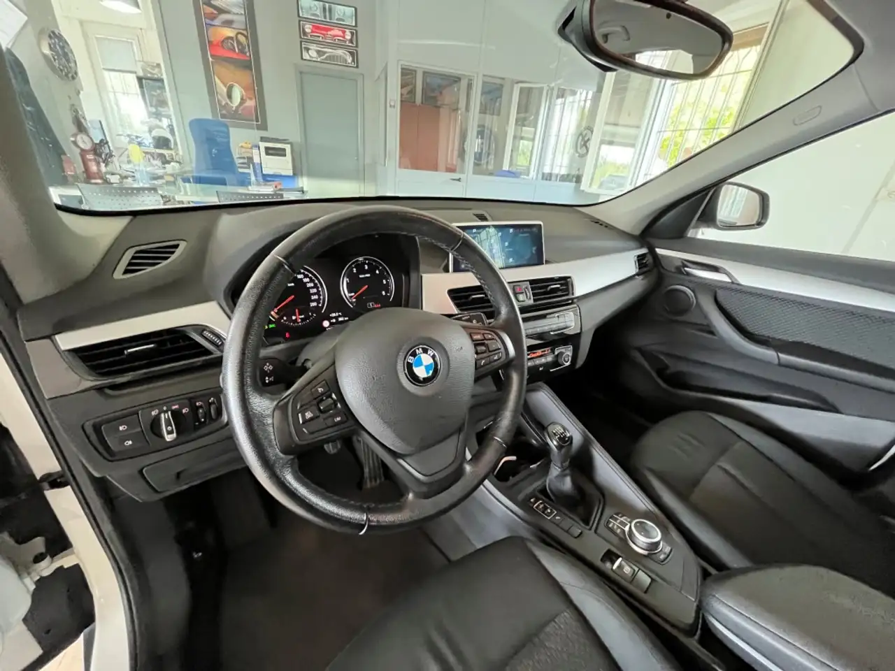 BMW X1 sdrive18d Business Advantage, миниатюра 7