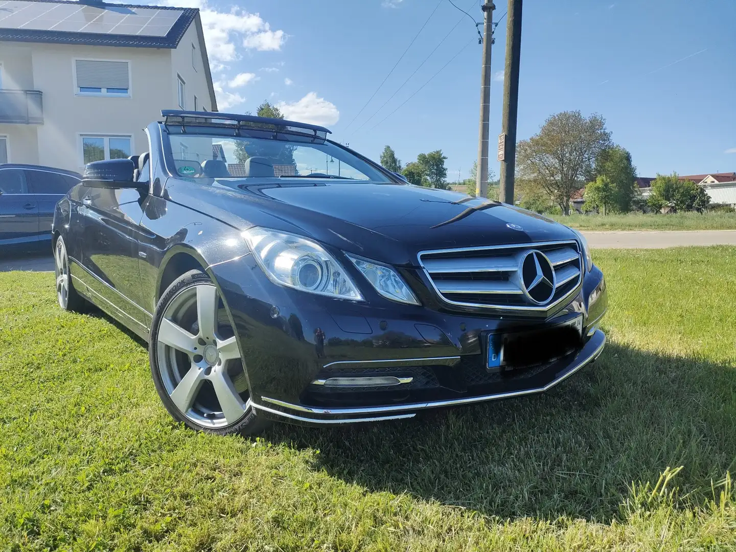 Mercedes-Benz E 250 E 250 CDI BlueEfficiency (207.403) Schwarz - 2