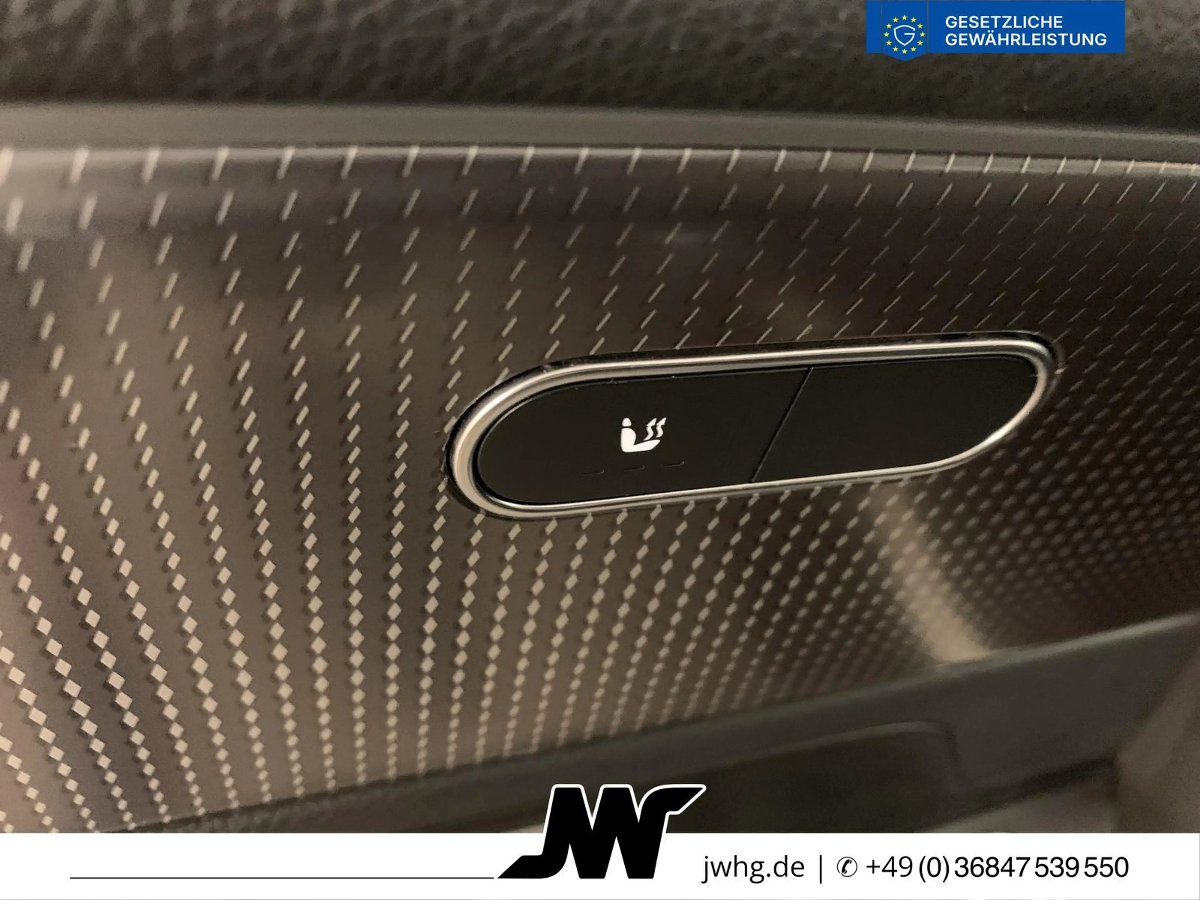 Mercedes-Benz GLA 200 Progressive Widscr Kam Distr+ Unfallfrei — photo 9