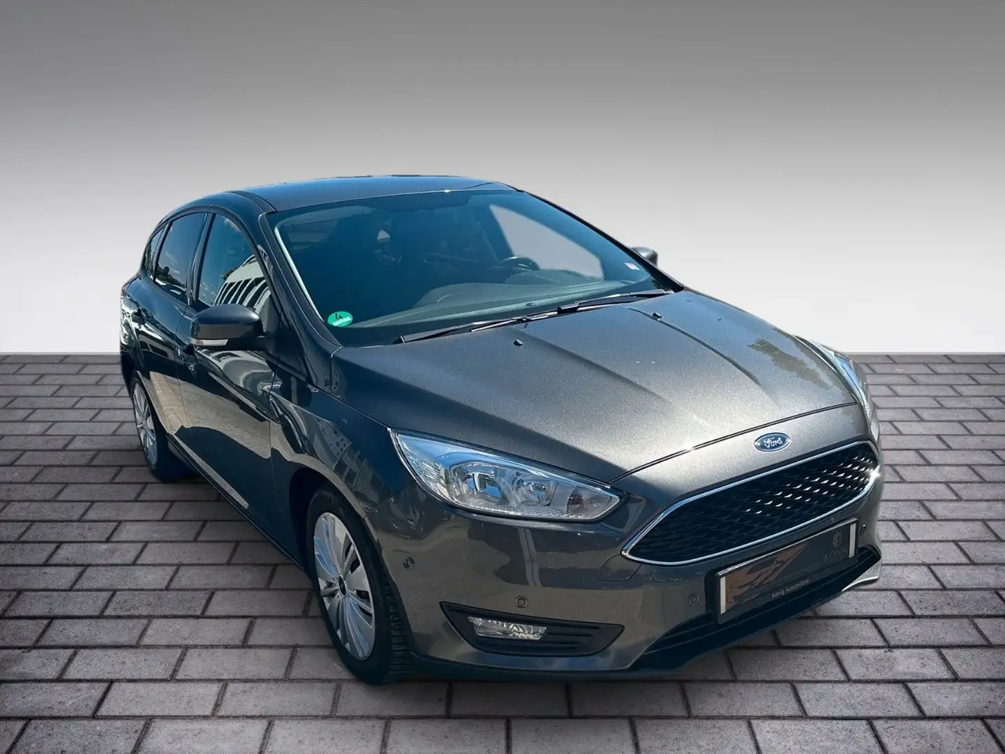 Ford Focus Lim. Business *Vollausstattung* Grau - 2