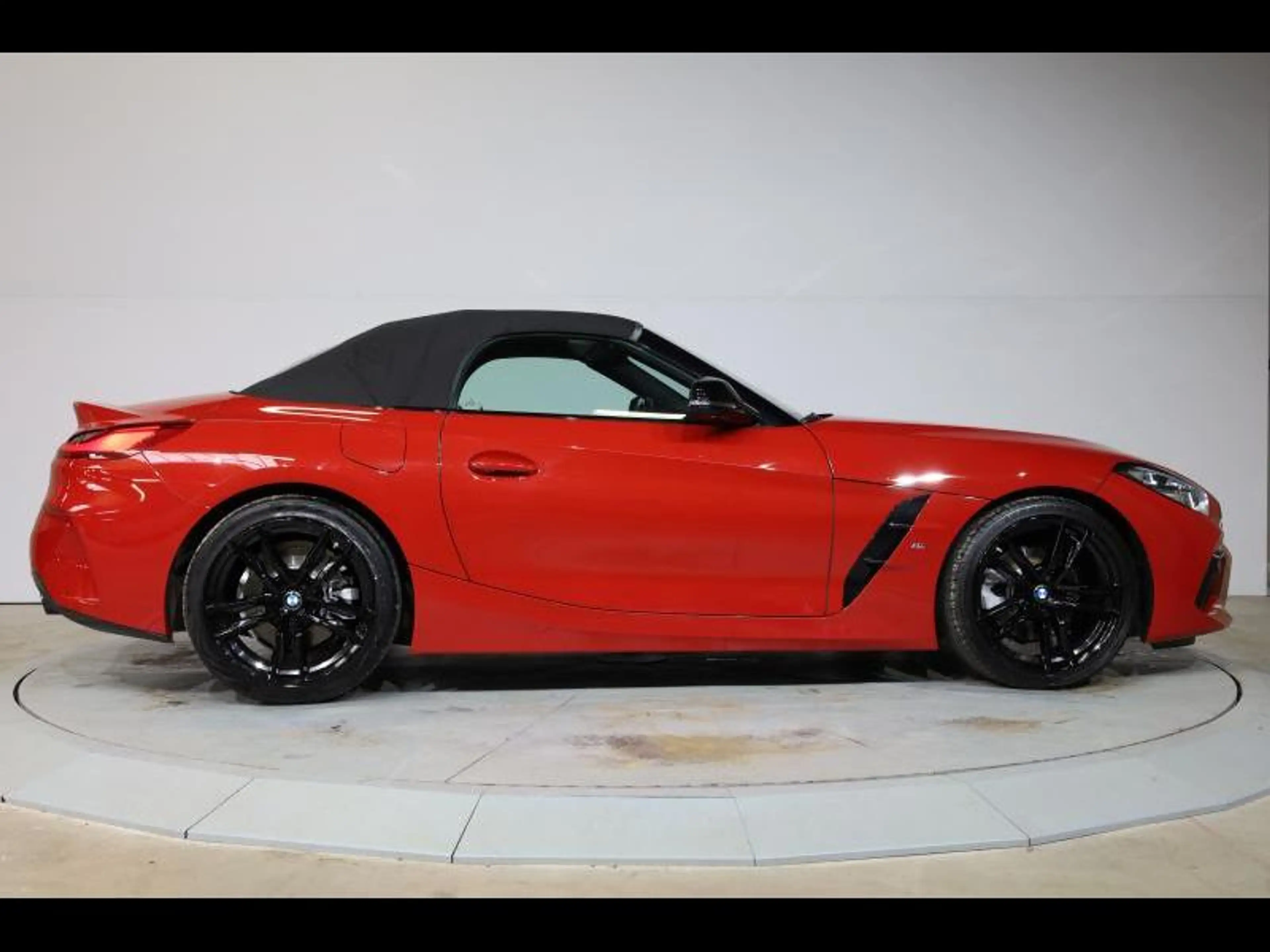 BMW Z4 sDrive20i Kit M Sport — photo 11