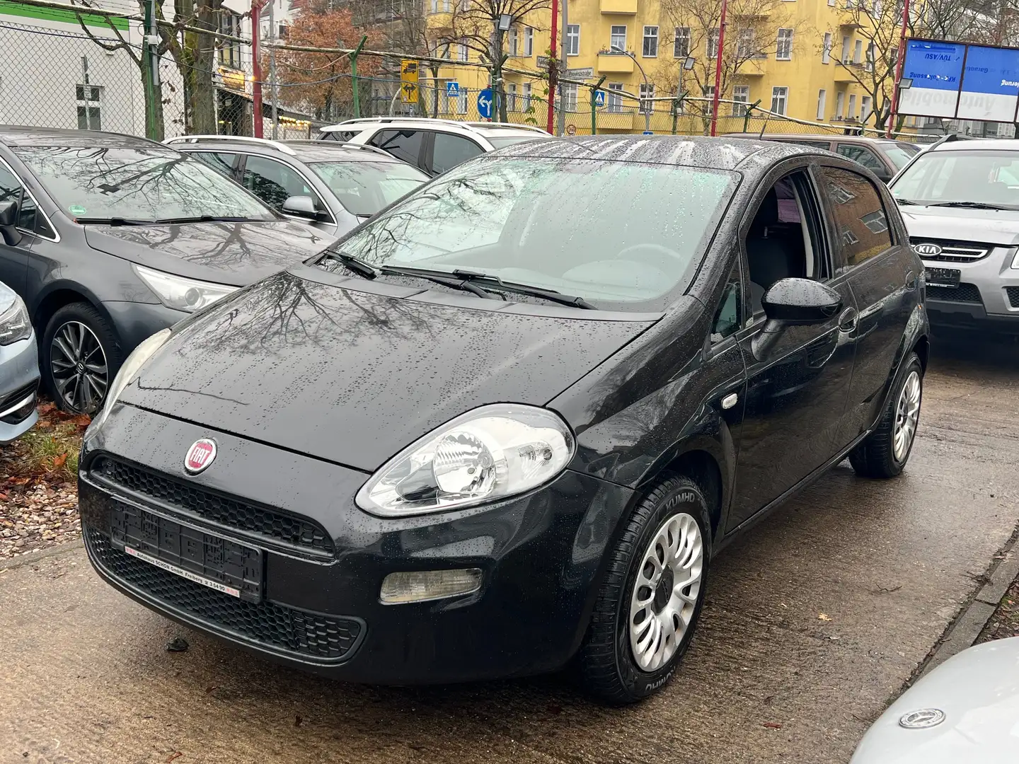 Fiat Punto 1.4 Pop *5-TÜRER+KLIMA+EURO6* 59.000KM Schwarz - 2