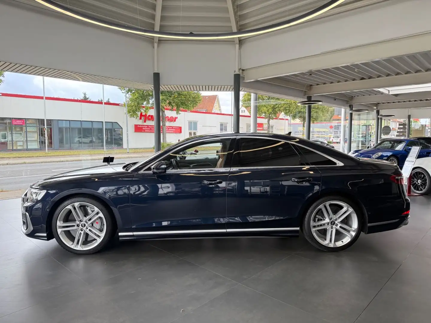 Audi S8 4.0 TFSI quattro KERAMIK BREMSE LEDER *VOLL* Blau - 2