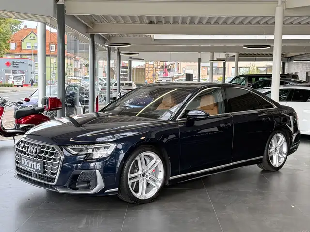 Audi S8 4.0 TFSI quattro KERAMIK BREMSE LEDER *VOLL*