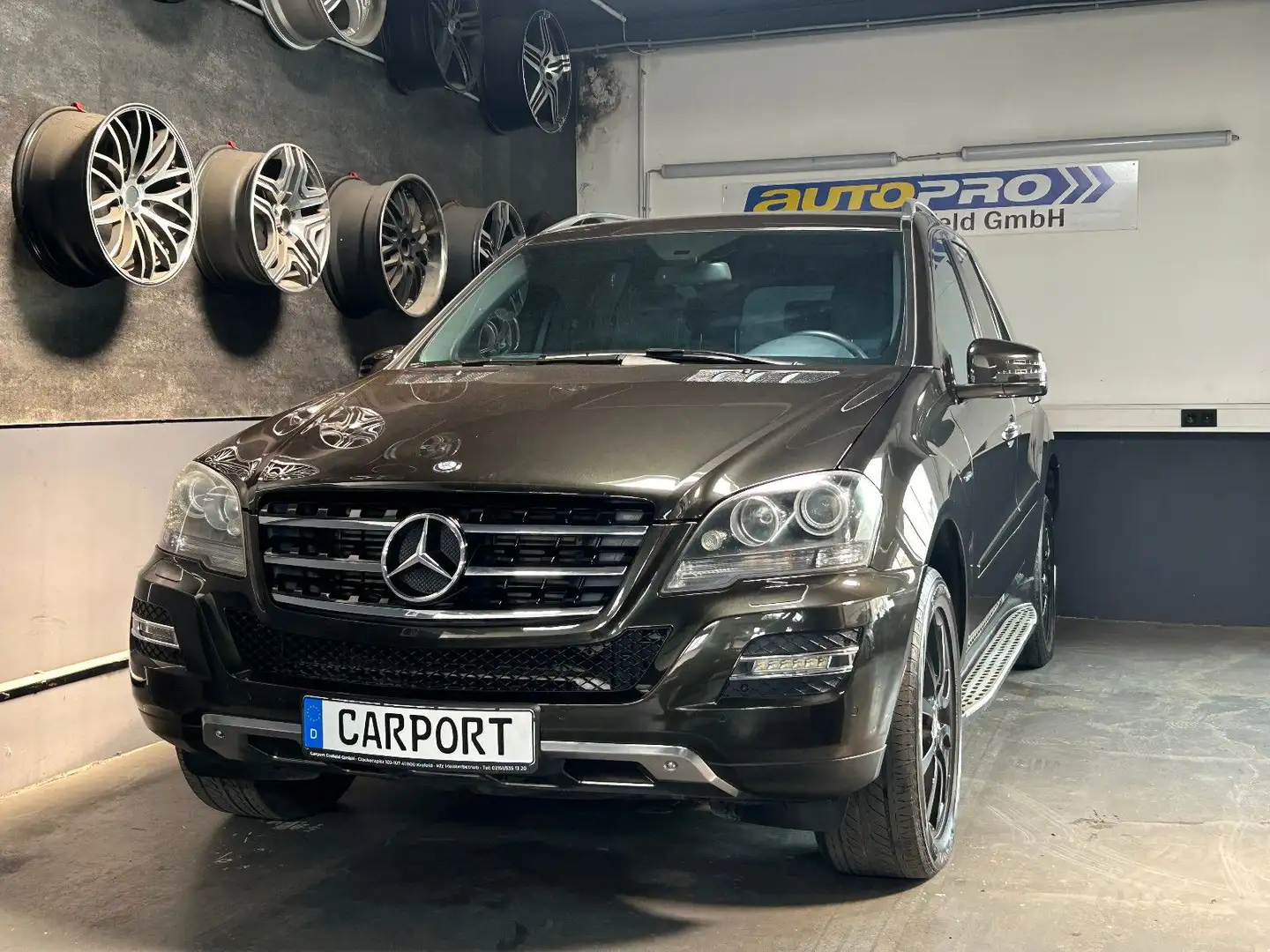 Mercedes-Benz ML 350 4 MATIC/SCHIEBEDACH/KEYLESS Braun - 2