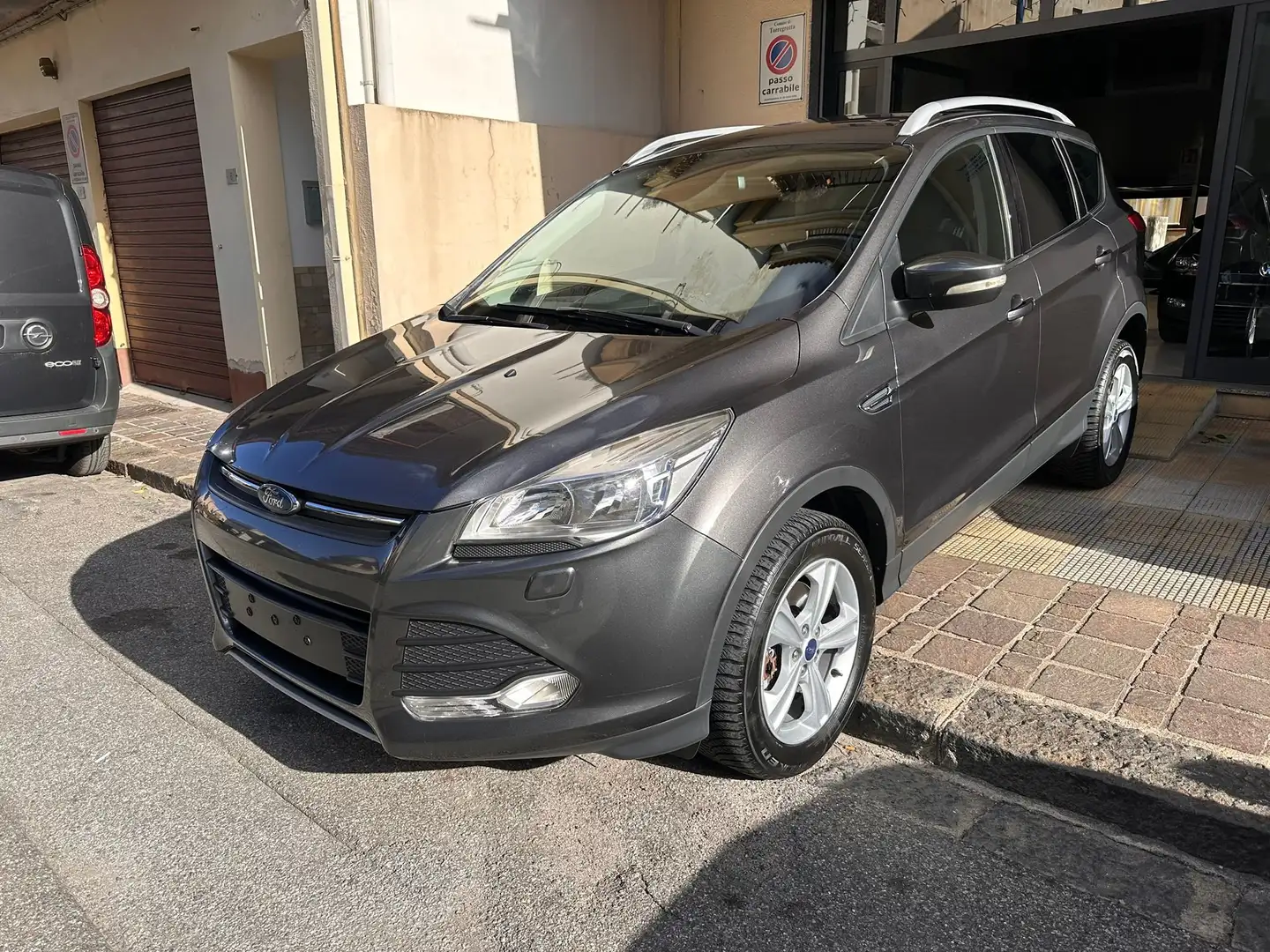 Ford Kuga Kuga 2.0TDCI Titanium KM105.000!!!! PERFETTA Grigio - 1