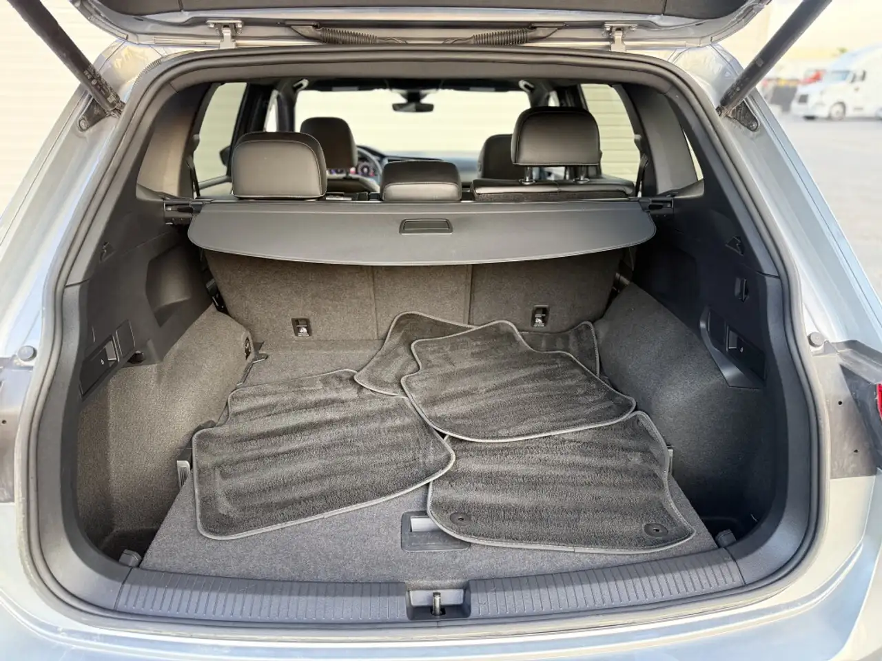 Volkswagen Tiguan снимка Volkswagen Tiguan