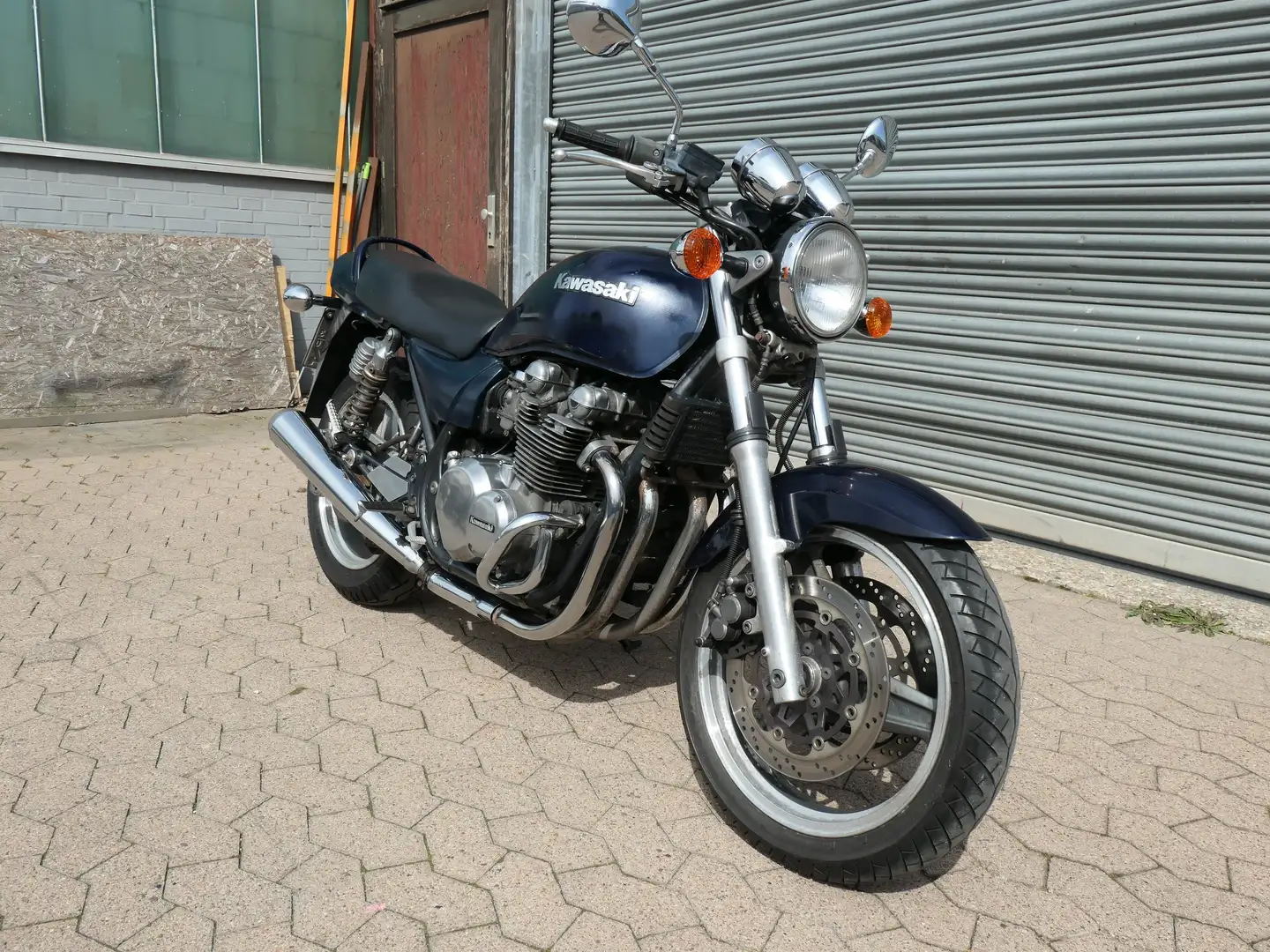 Kawasaki Zephyr 750 Bleu - 1