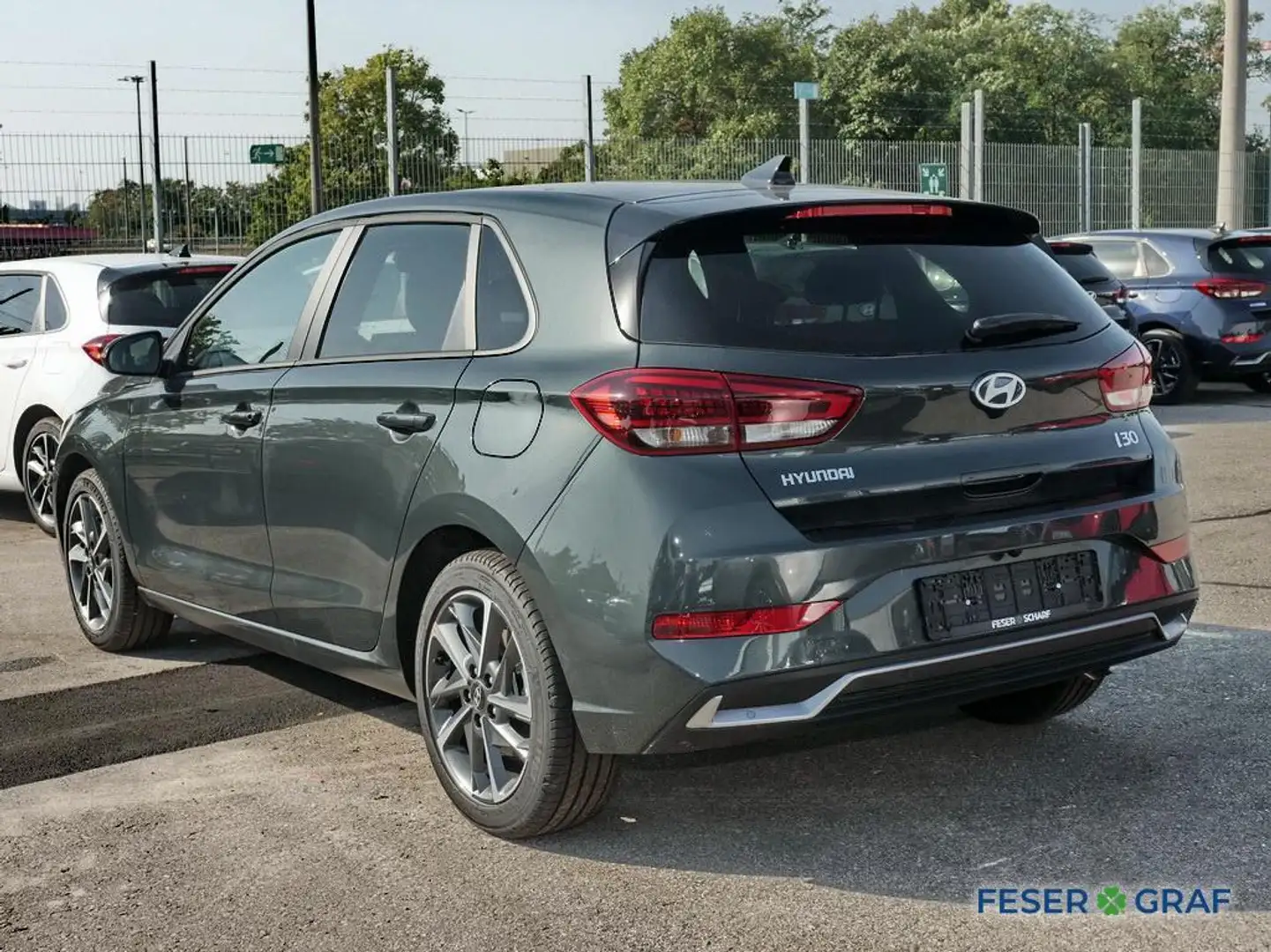 Hyundai i30 ADVANTAGE NAVI KAMERA LED SHZ LHZ CARPLAY Groen - 2