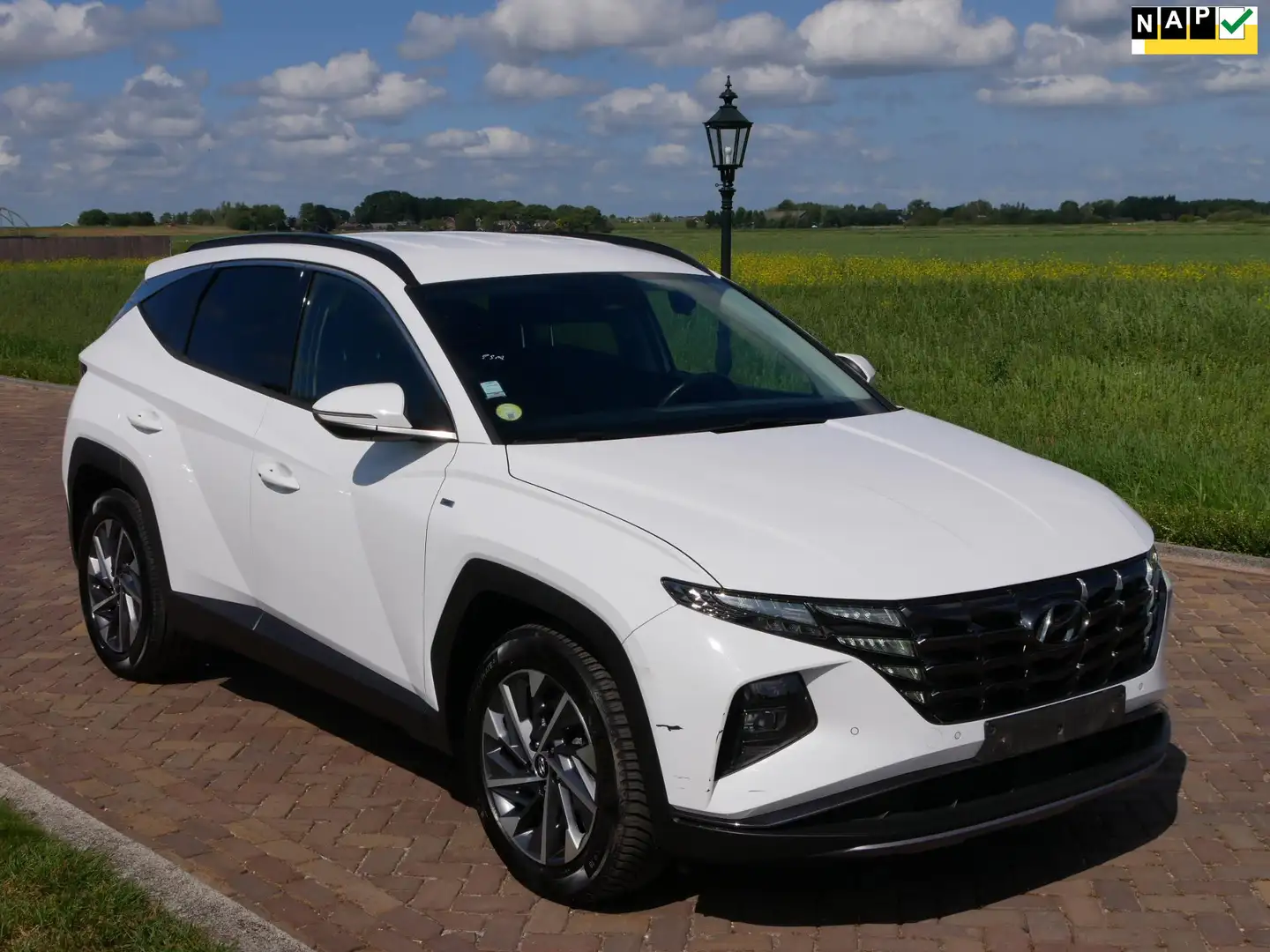 Hyundai TUCSON 1.6 CRDi 48V Comfort AUT 2020 Weiß - 1
