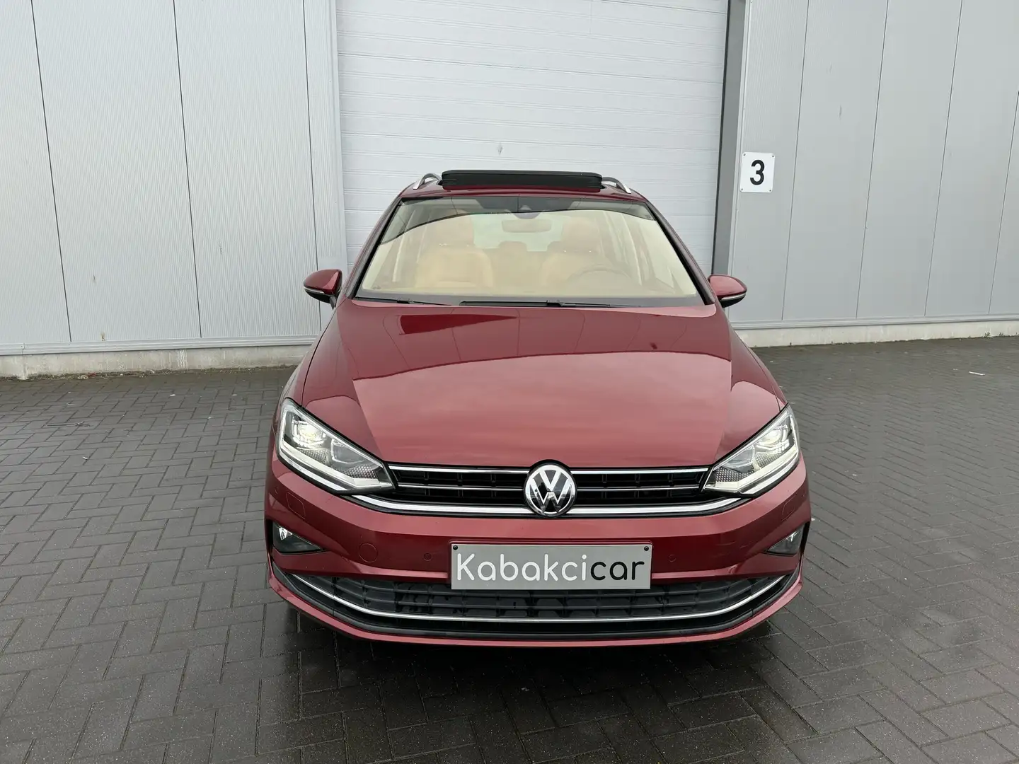 Volkswagen Golf Sportsvan 1.5 TSI ACT Highline // CUIR // GPS // GARANTIE 12 Red - 2