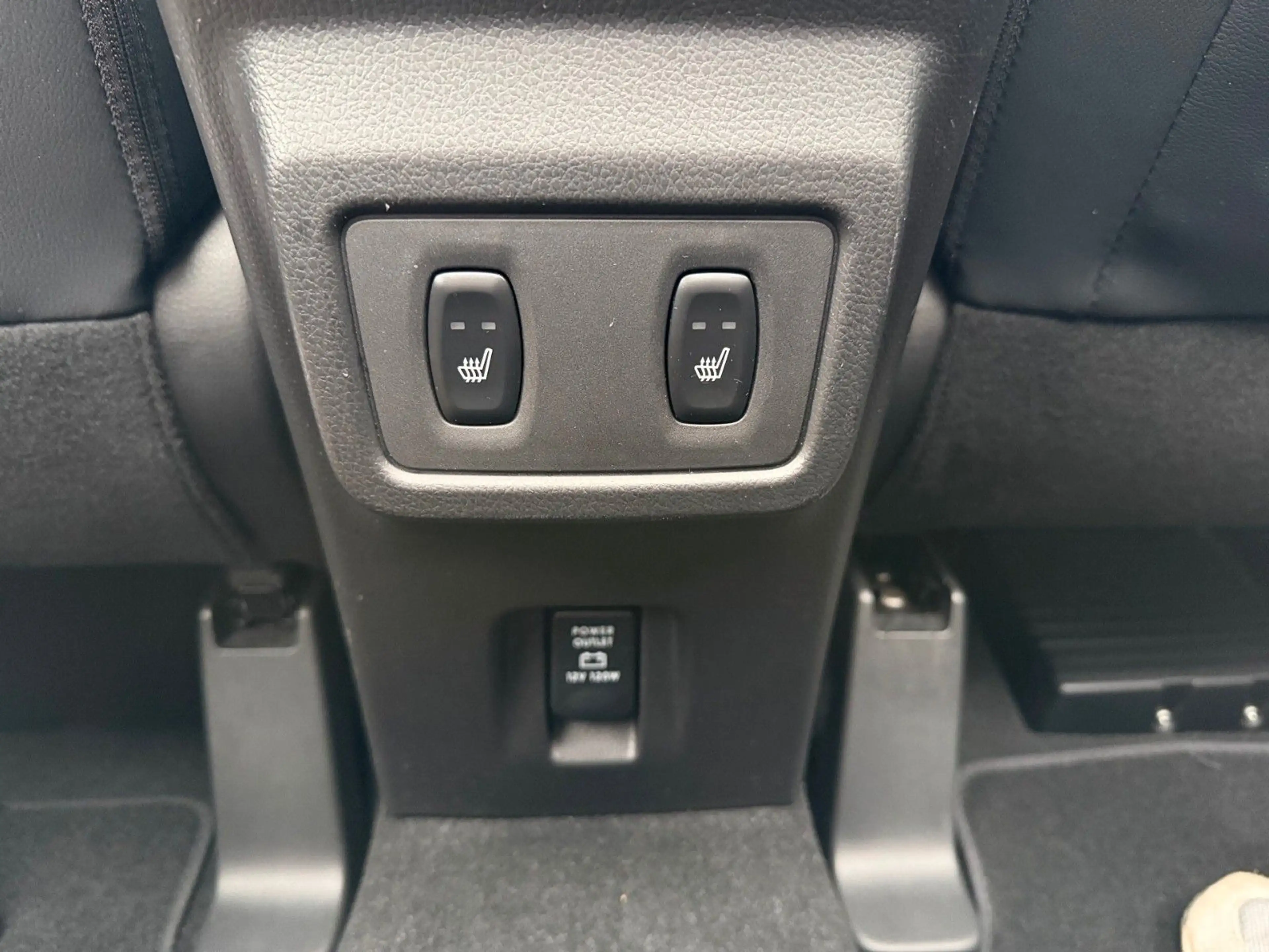 Mitsubishi Eclipse Cross 1.5 AT Top 4WD Winterräder 360° — photo 15