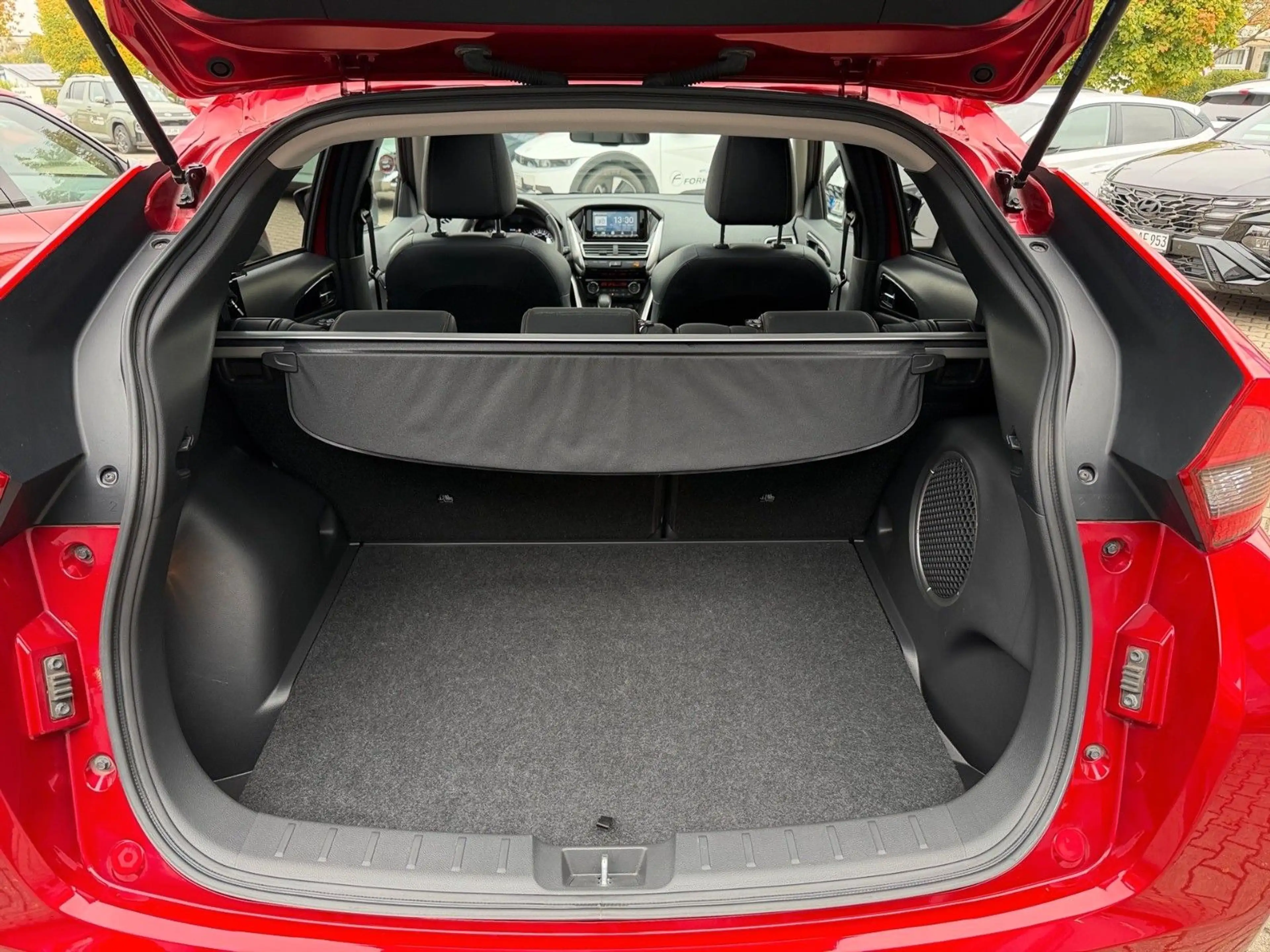 Mitsubishi Eclipse Cross 1.5 AT Top 4WD Winterräder 360° — photo 8