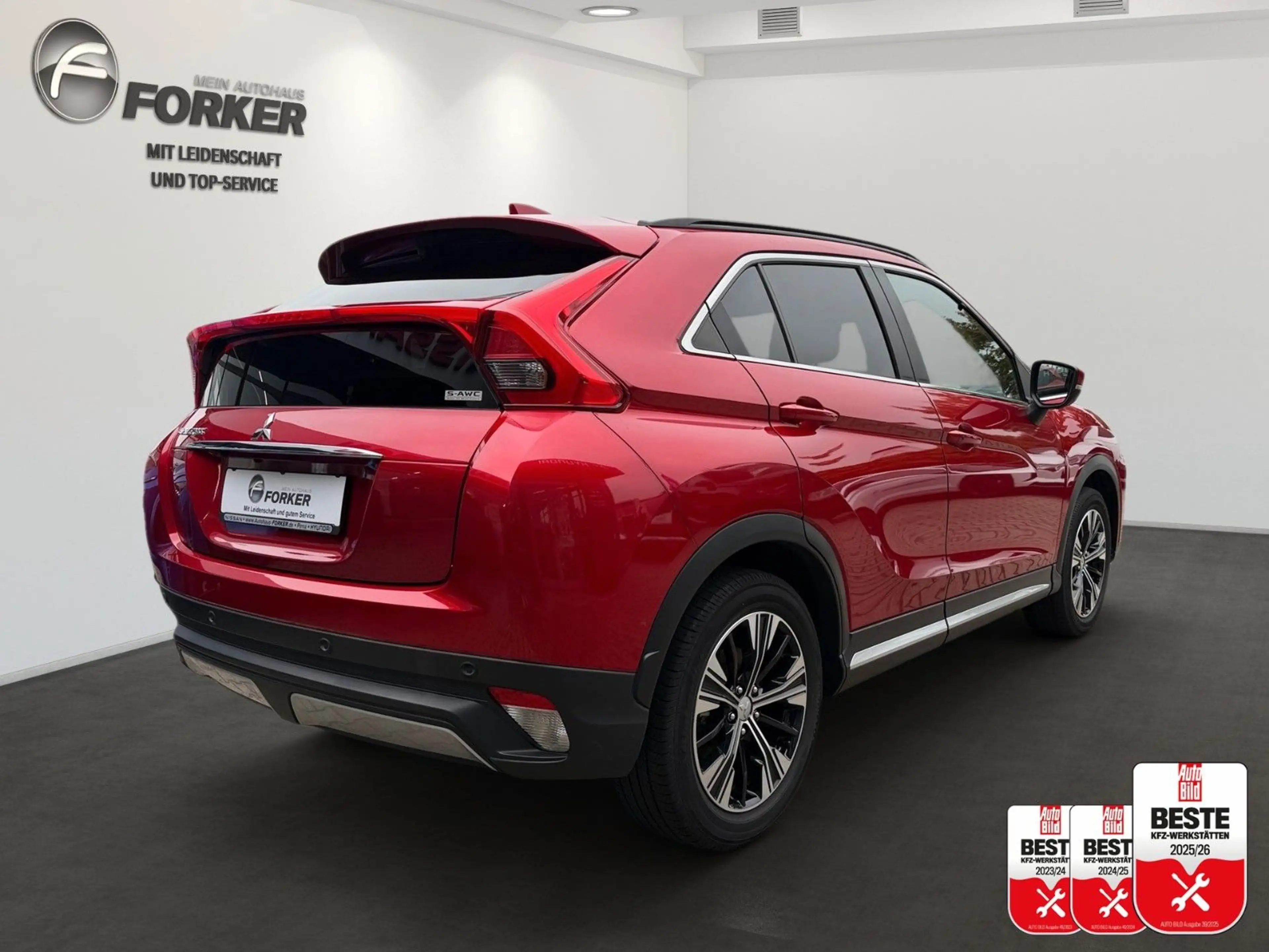 Mitsubishi Eclipse Cross 1.5 AT Top 4WD Winterräder 360° — photo 3