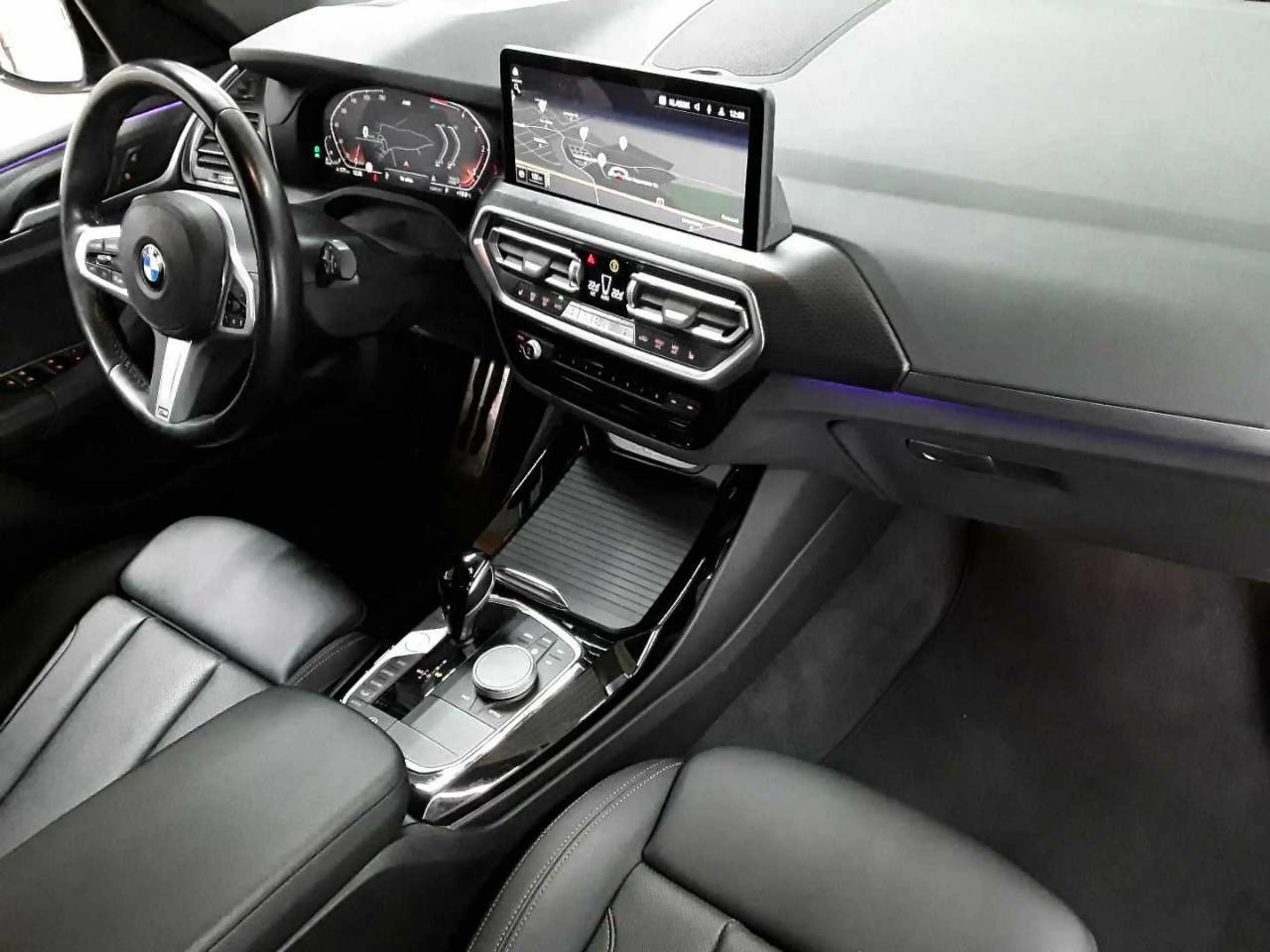 BMW X3 X3 xDrive20d Aut. M Sport Leder AHK Navi — photo 9