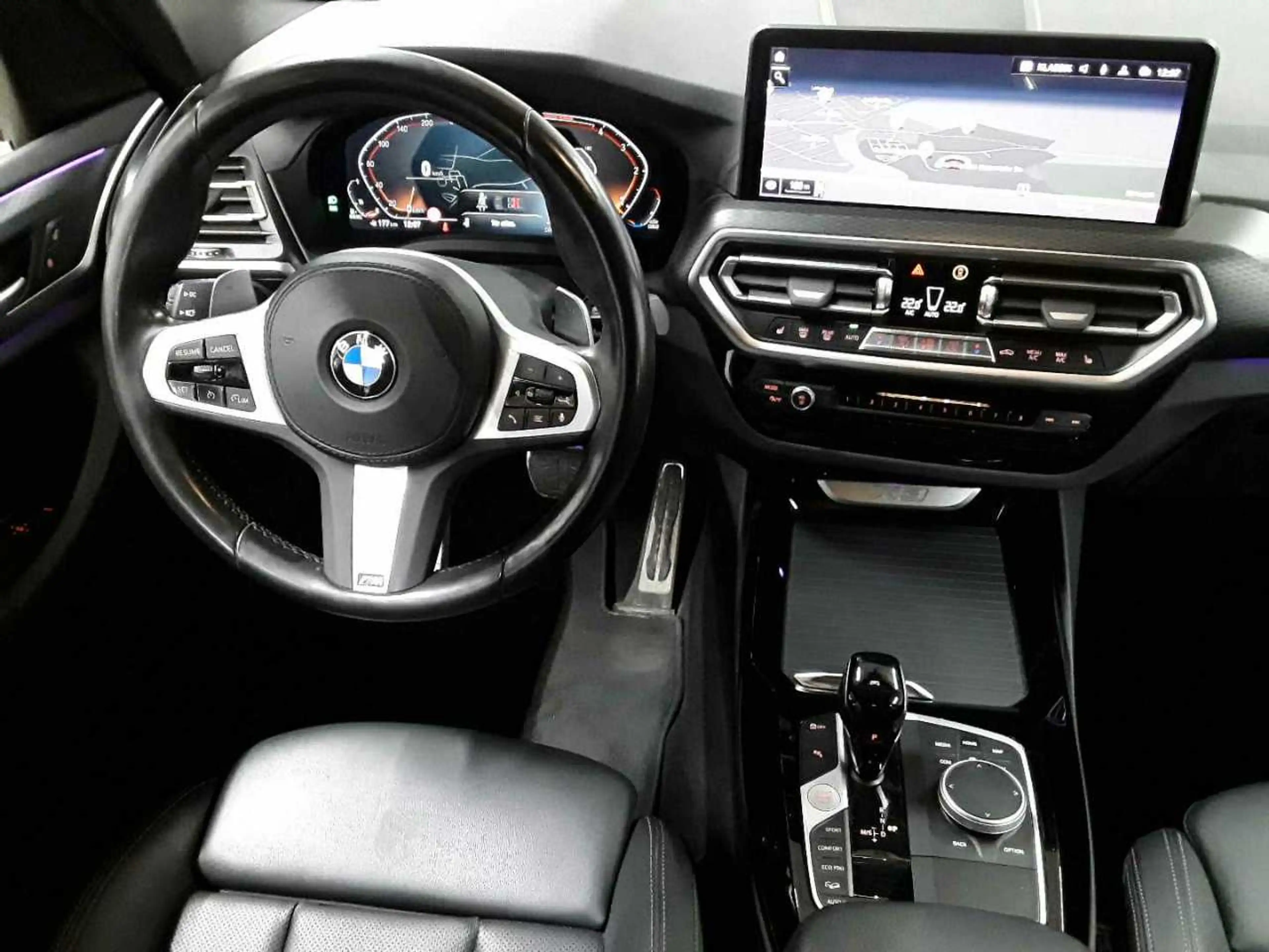 BMW X3 X3 xDrive20d Aut. M Sport Leder AHK Navi — photo 10
