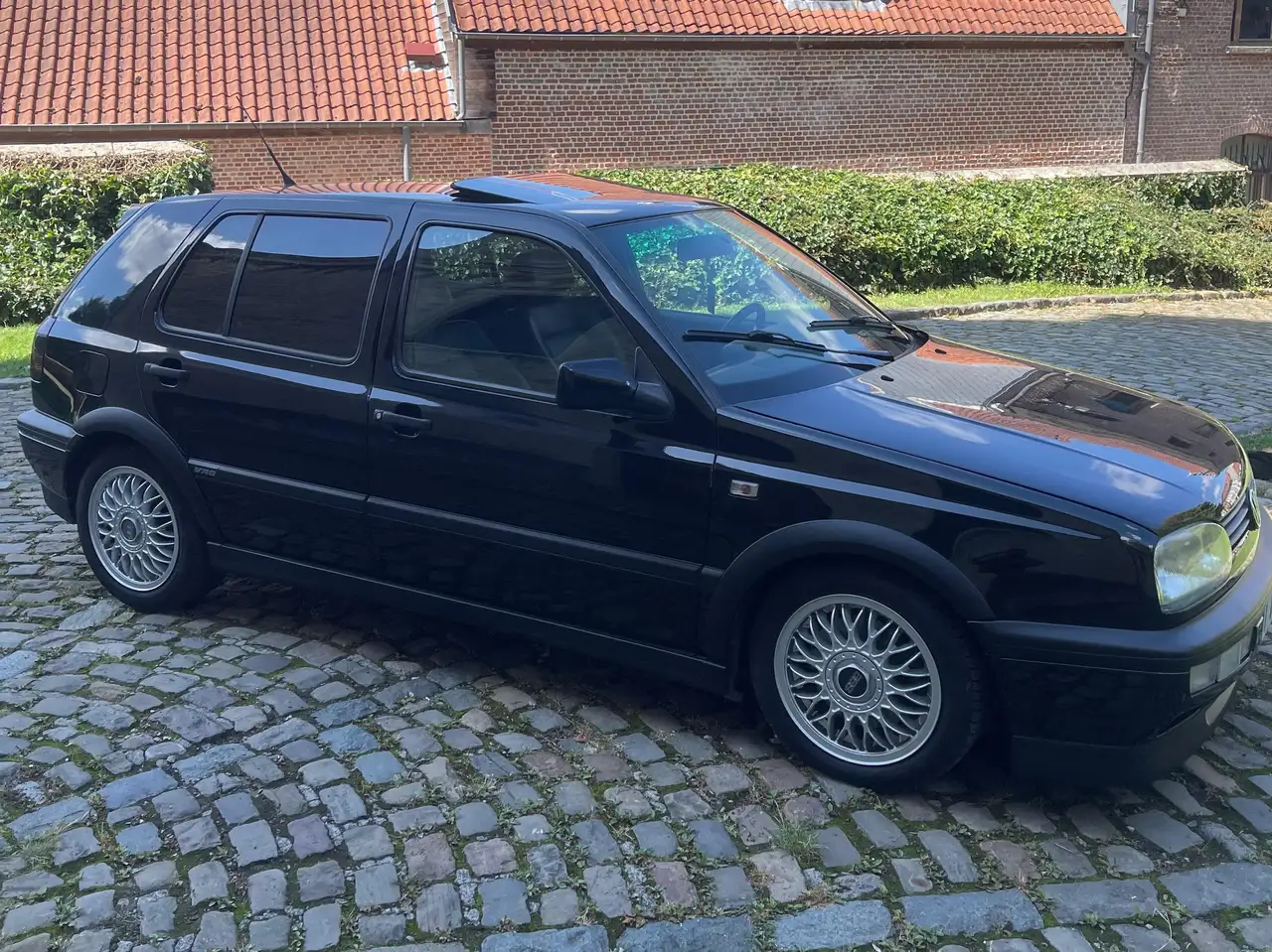 Volkswagen Golf VR6, foto 2