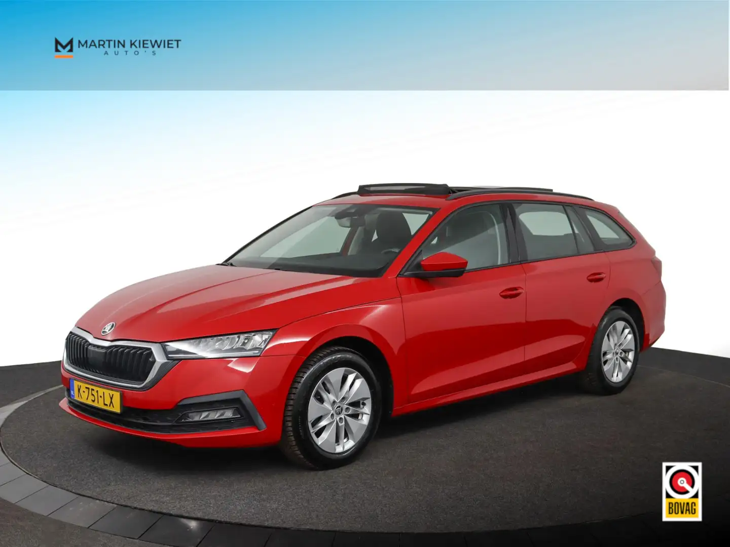 Skoda Octavia Combi 1.0 TSI Business Edition|Panoramadak|Trekhaa Rood - 1