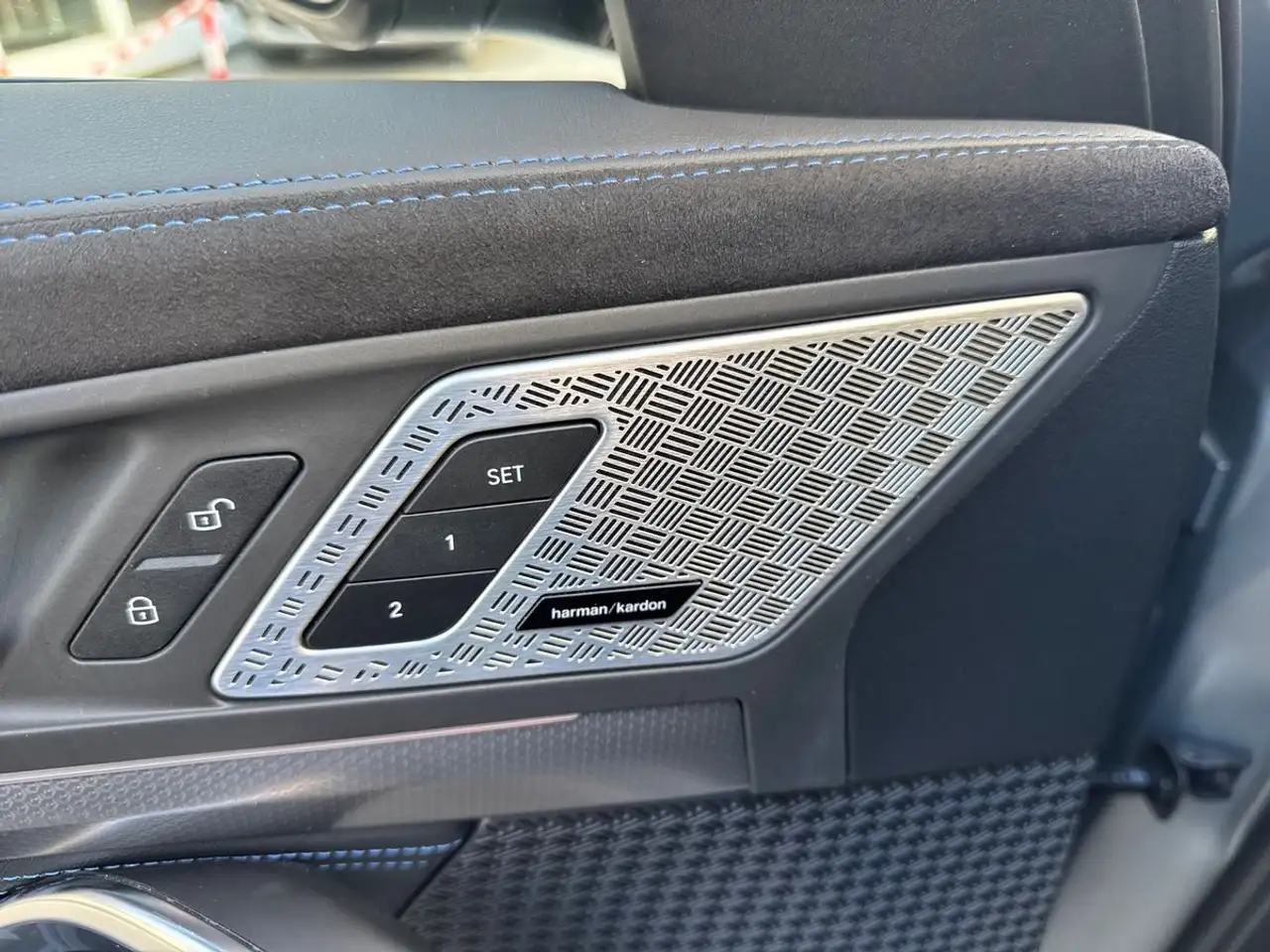 BMW iX2 M-Sport Pro,Panodak,Elektr zetels,Memory,360°cam 9