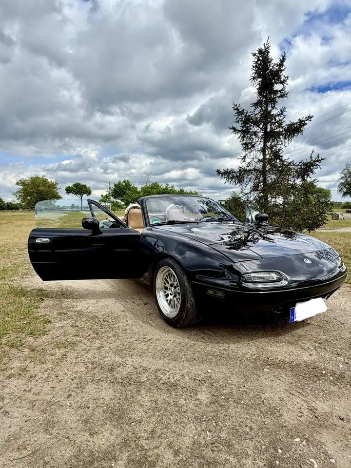 Mazda MX-5 16V, foto 2