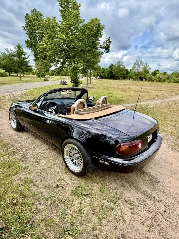 Mazda MX-5 16V, foto 4