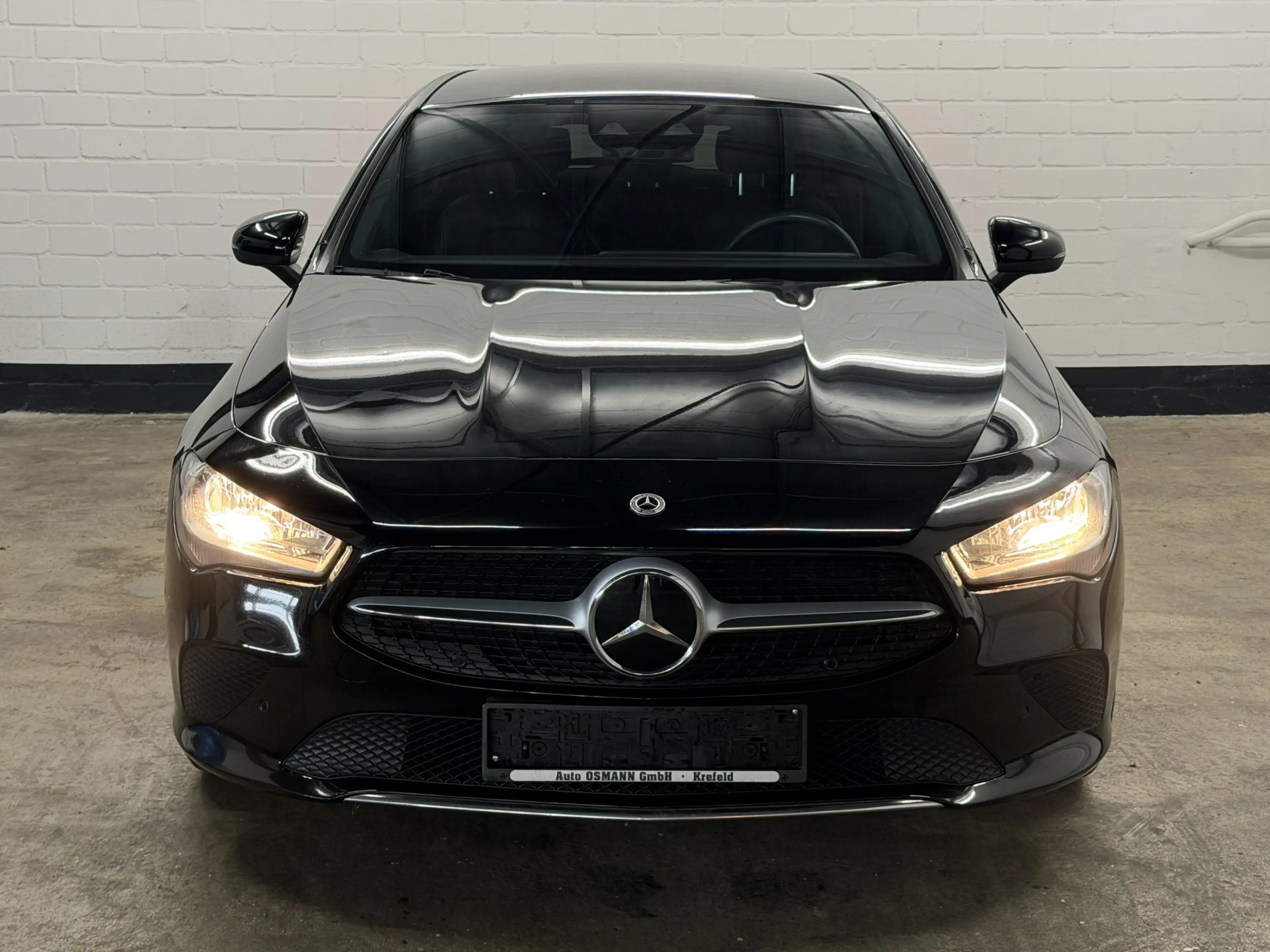 Mercedes-Benz CLA 220 8G-DCT Progressive — photo 2