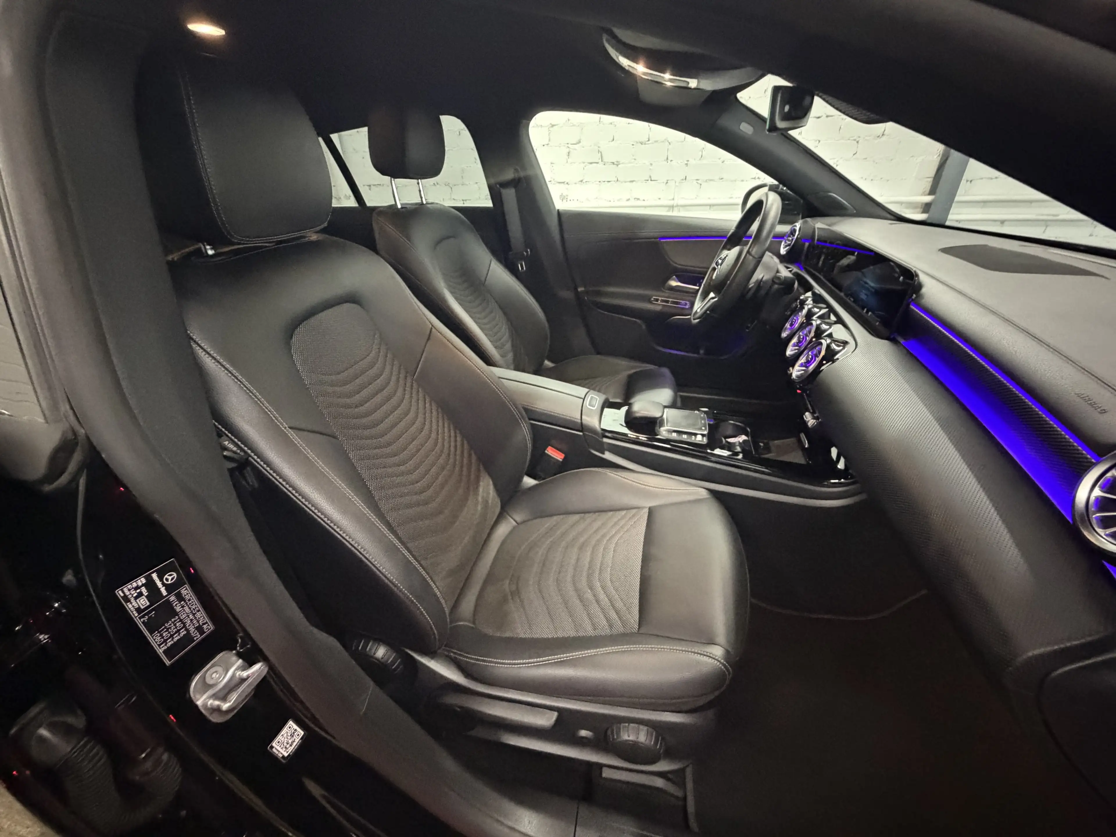 Mercedes-Benz CLA 220 8G-DCT Progressive — photo 8
