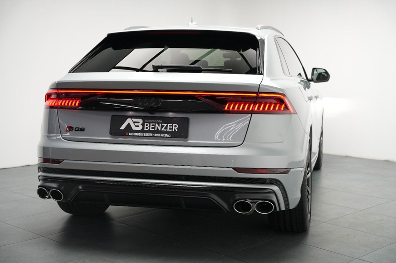Audi SQ8 4.0 TFSI quattro/EXCLUSIVE/ALCANTARA/BLACK — photo 11