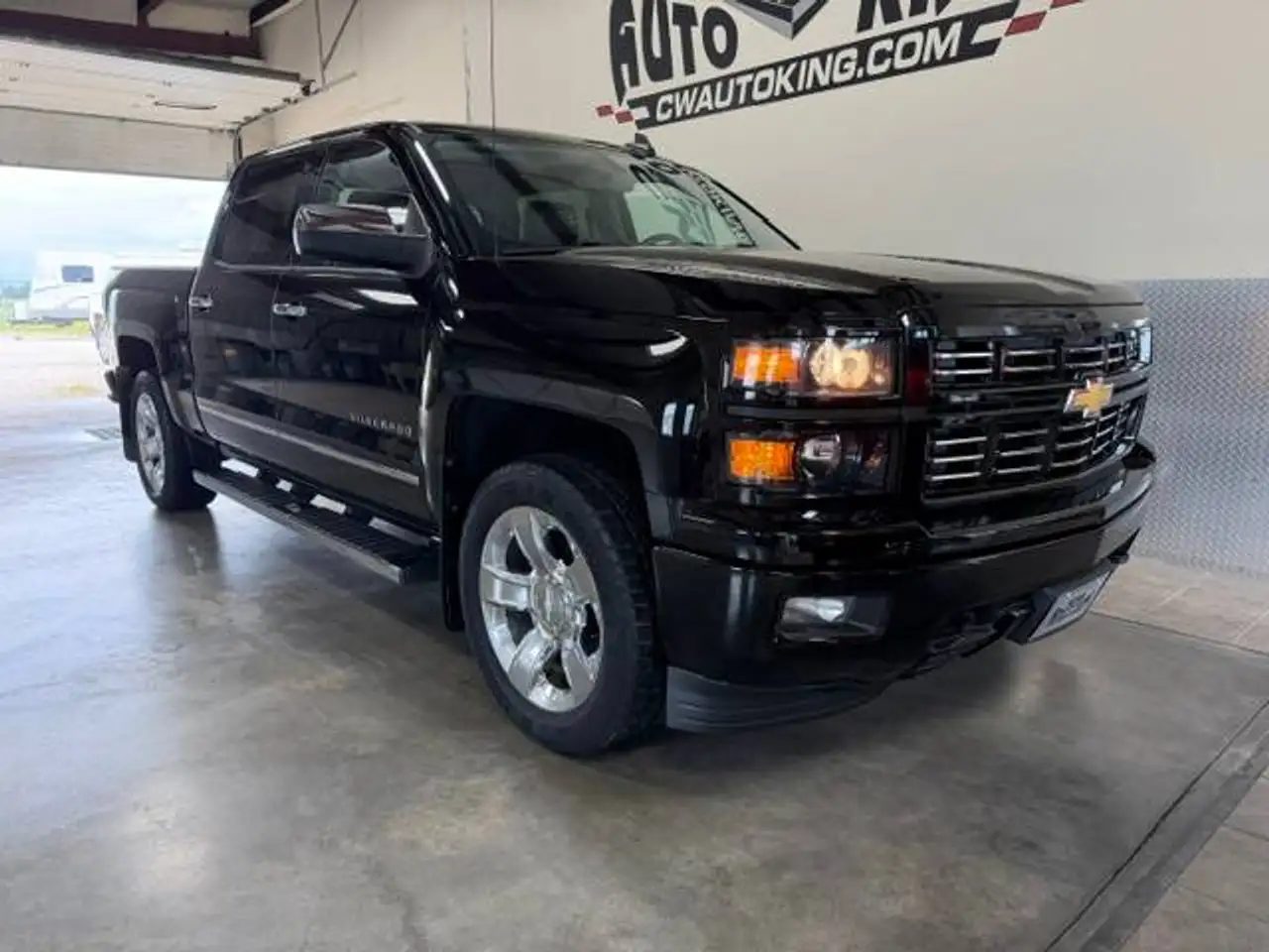 Chevrolet Silverado 1500 photo Chevrolet Silverado 1500