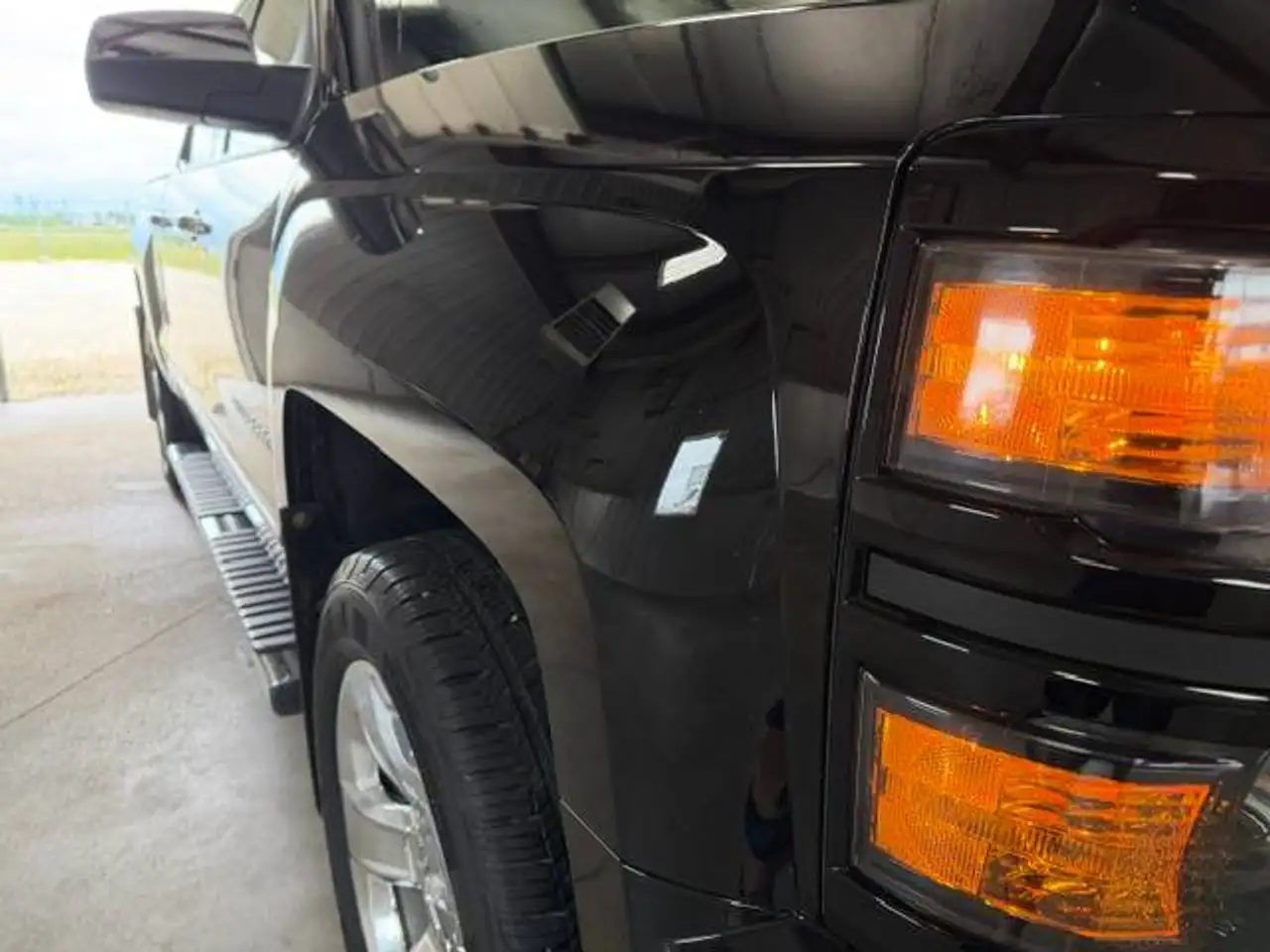 Chevrolet Silverado 1500 photo Chevrolet Silverado 1500