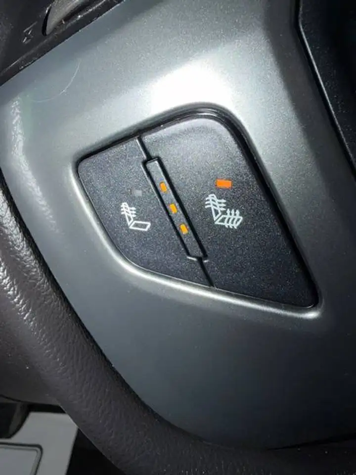 Chevrolet Silverado 1500 photo Chevrolet Silverado 1500